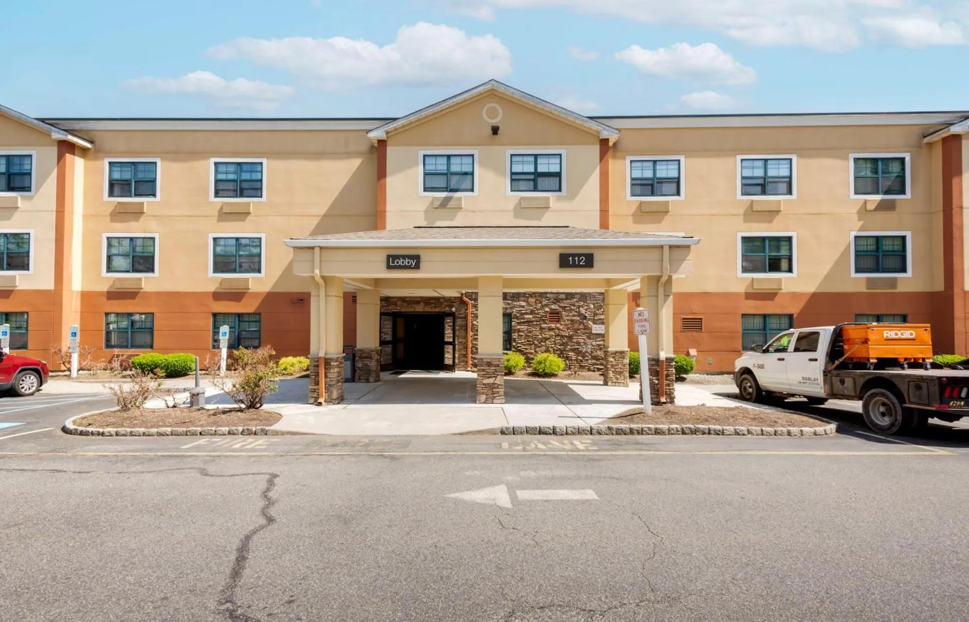 Dog Friendly Hotel $Ramsey - $Extended Stay America Suites - Ramsey - Upper Saddle River