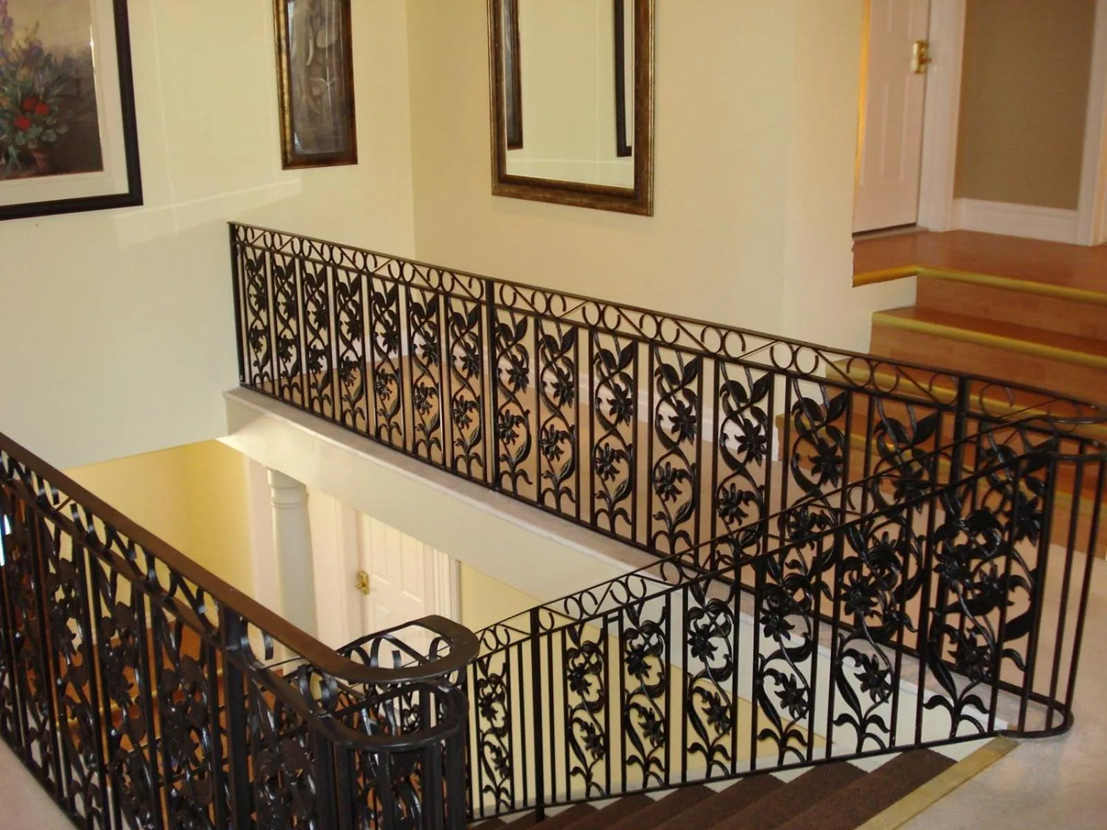 Grey Rose Suites interior