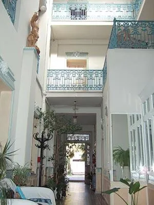 Dog Friendly Hotel $Castelsarrasin - $HOTEL MARCEILLAC