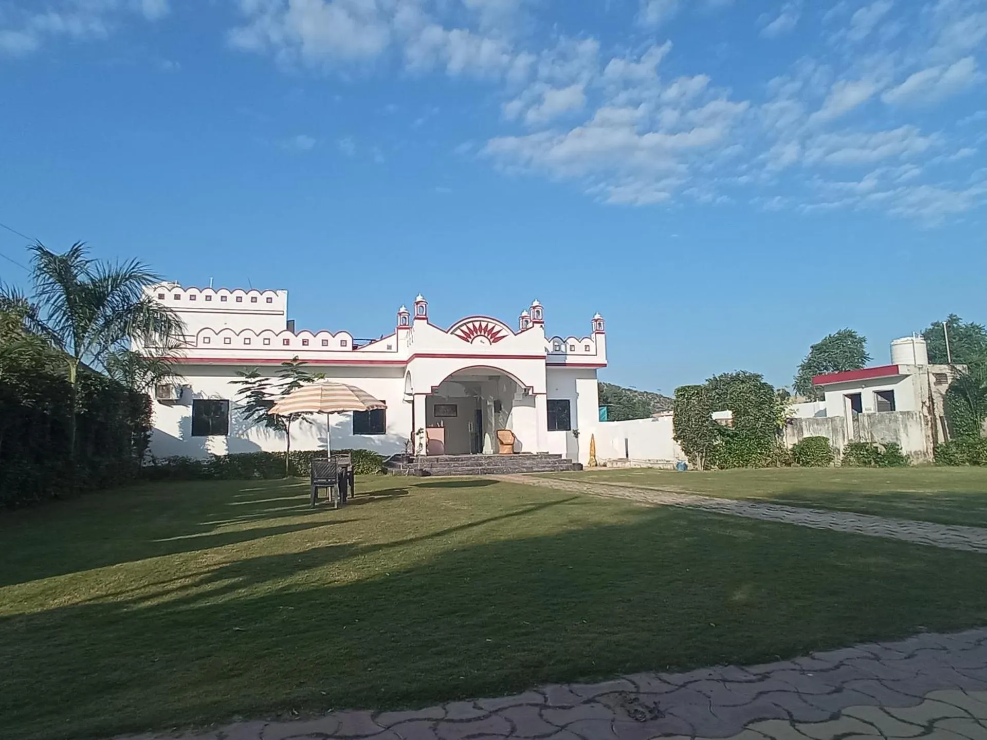 Hotel Heaven Hill