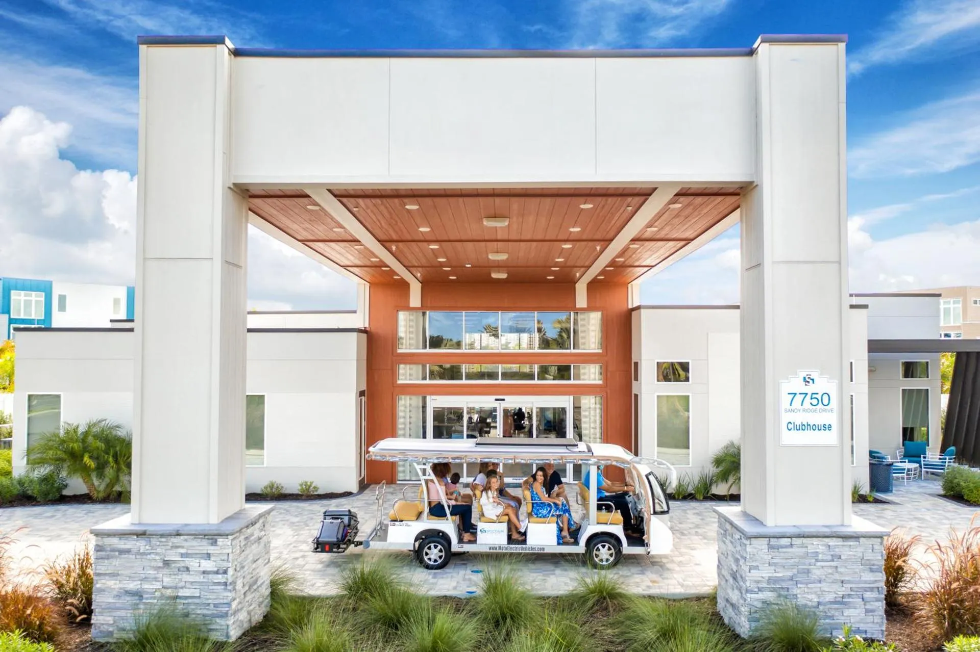 Cozy Condo near Disney w Hotel Amenities - 7770 - 23-109