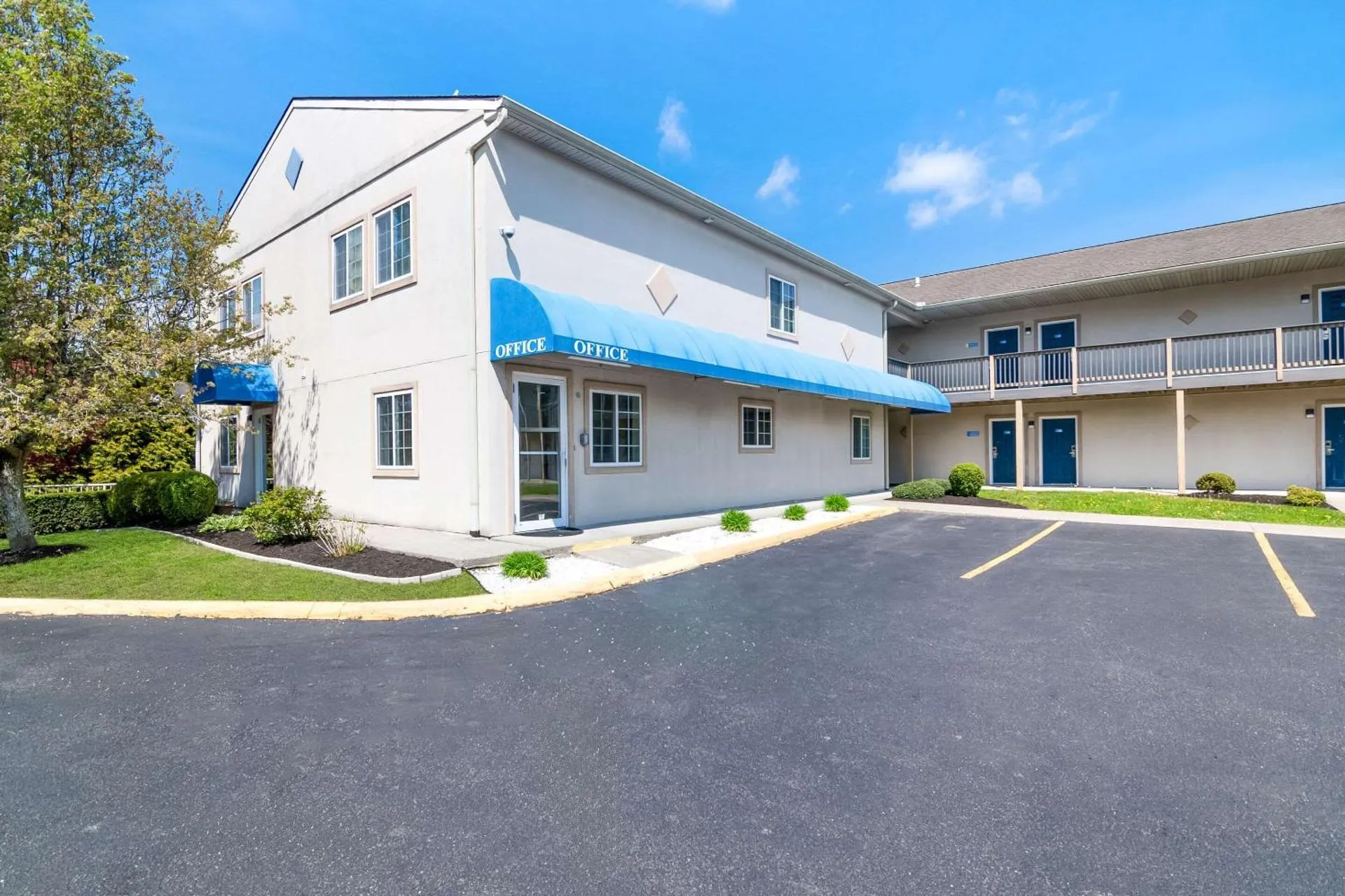 Days Inn by Wyndham Bethel - Danbury