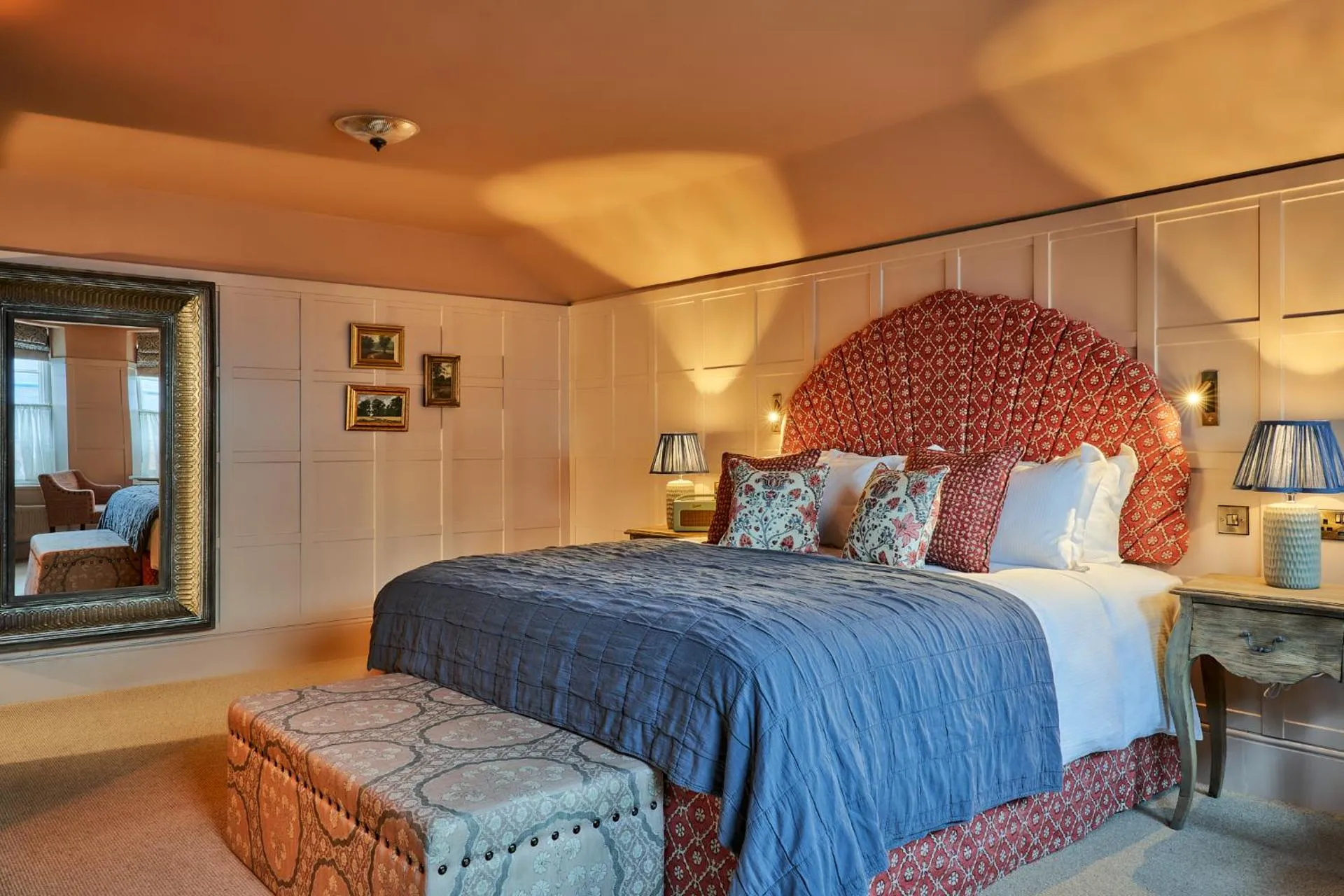 Dog Friendly Hotel $Dorking - $White Horse Hotel
