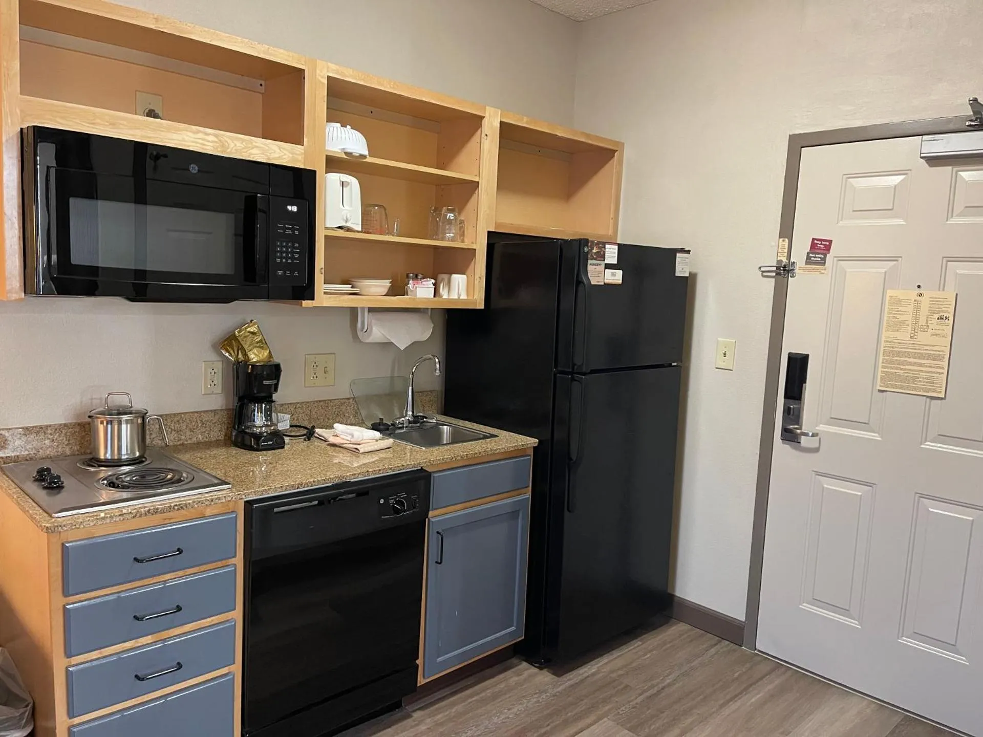 Candlewood Suites Bordentown-Trenton, an IHG Hotel