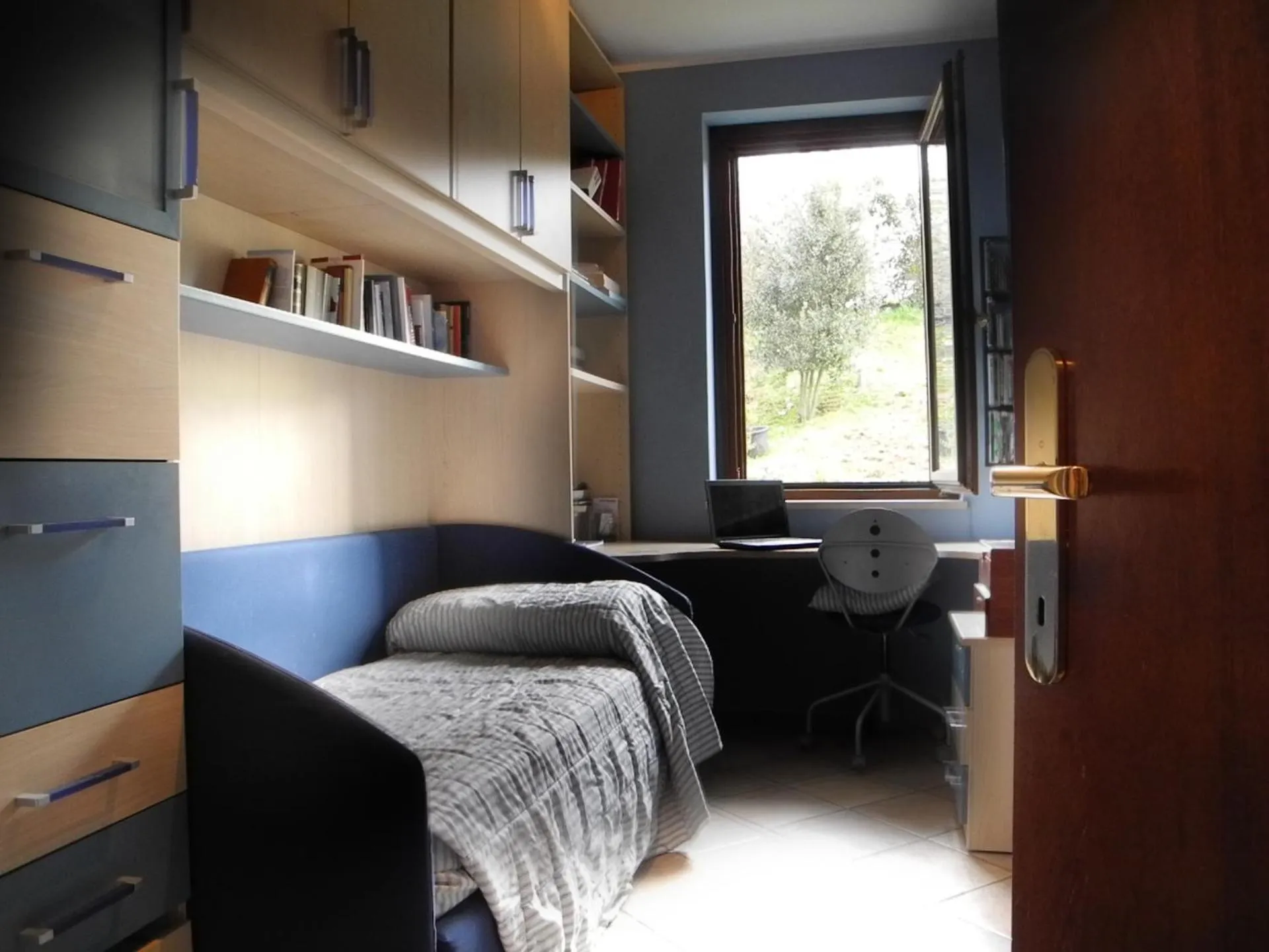 Dog Friendly Bed and breakfast $Casciago - $Villa Campo dei Fiori