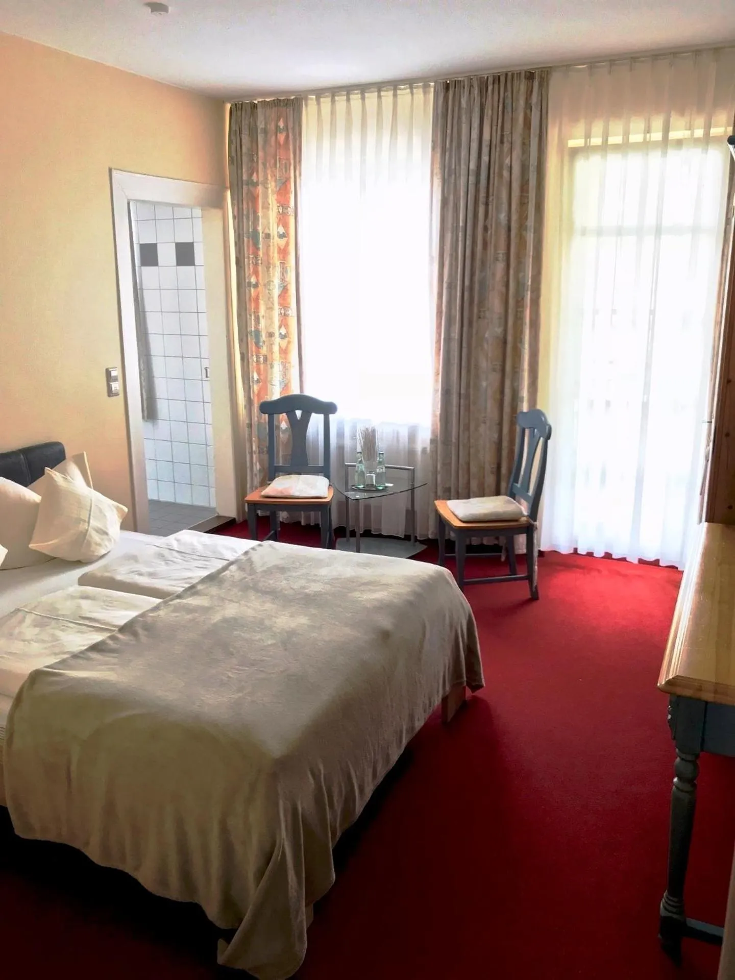 Dog Friendly Hotel $Kressbronn am Bodensee - $Zur Kapelle