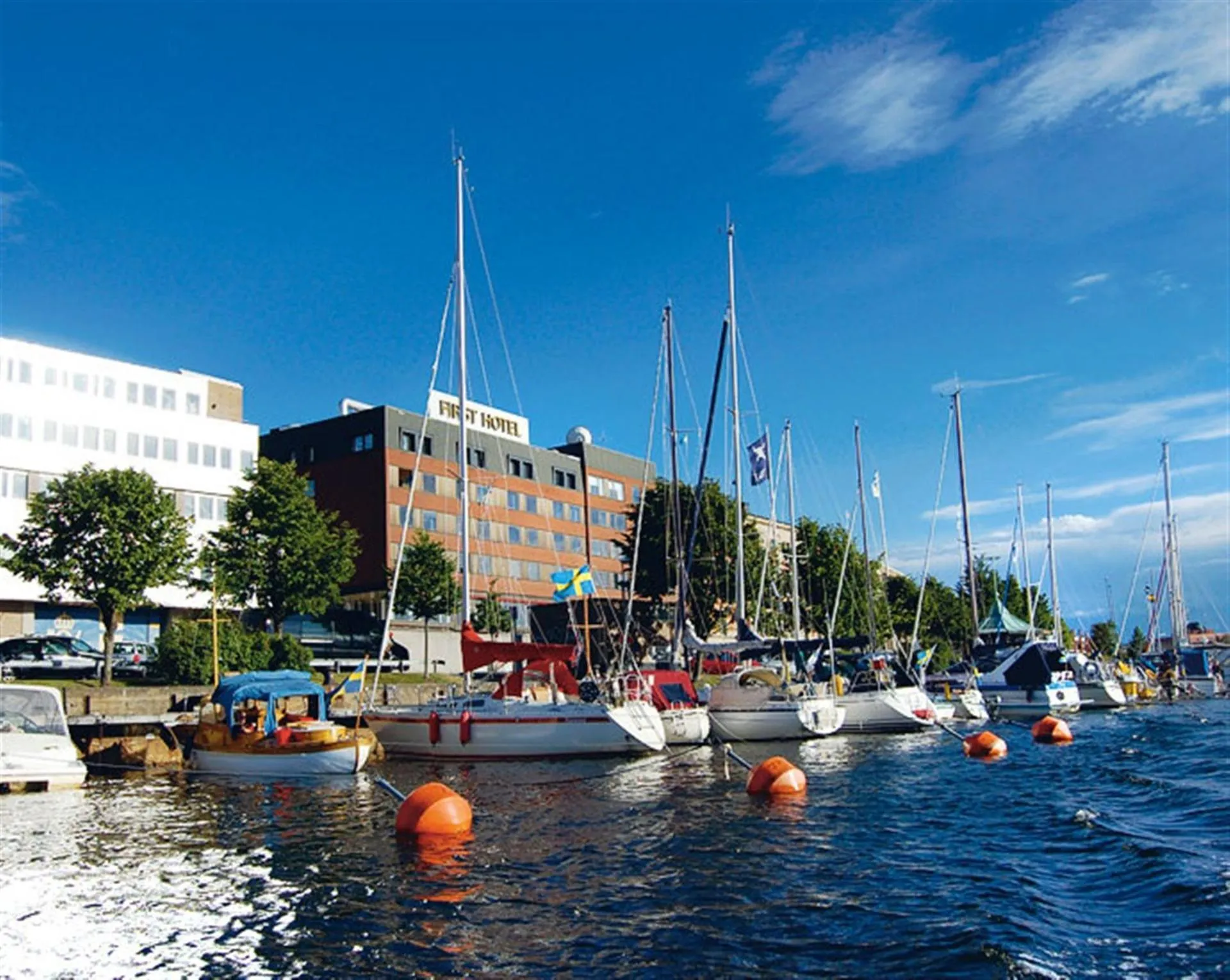 Dog Friendly Hotel $Härnösand - $First Hotel Stadt