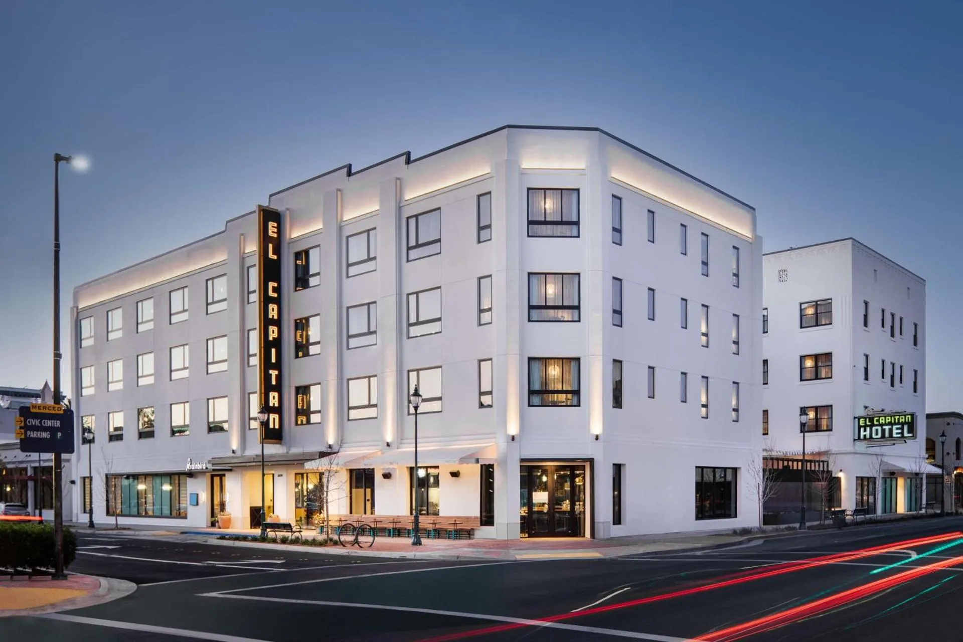 Dog Friendly Hotel $Merced - $El Capitan Hotel, part of JdV by Hyatt