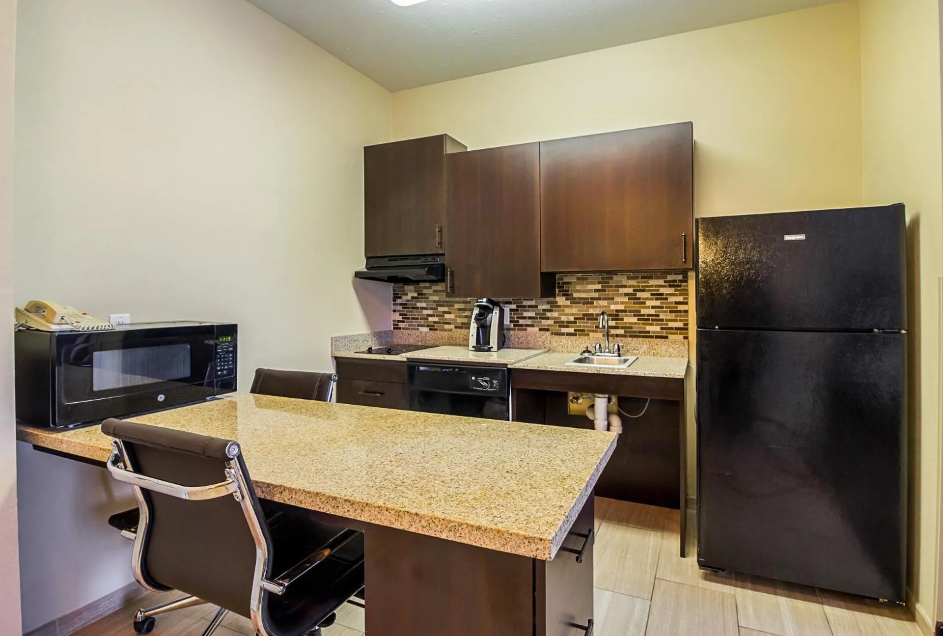 MainStay Suites Fargo - I-94 Medical Center