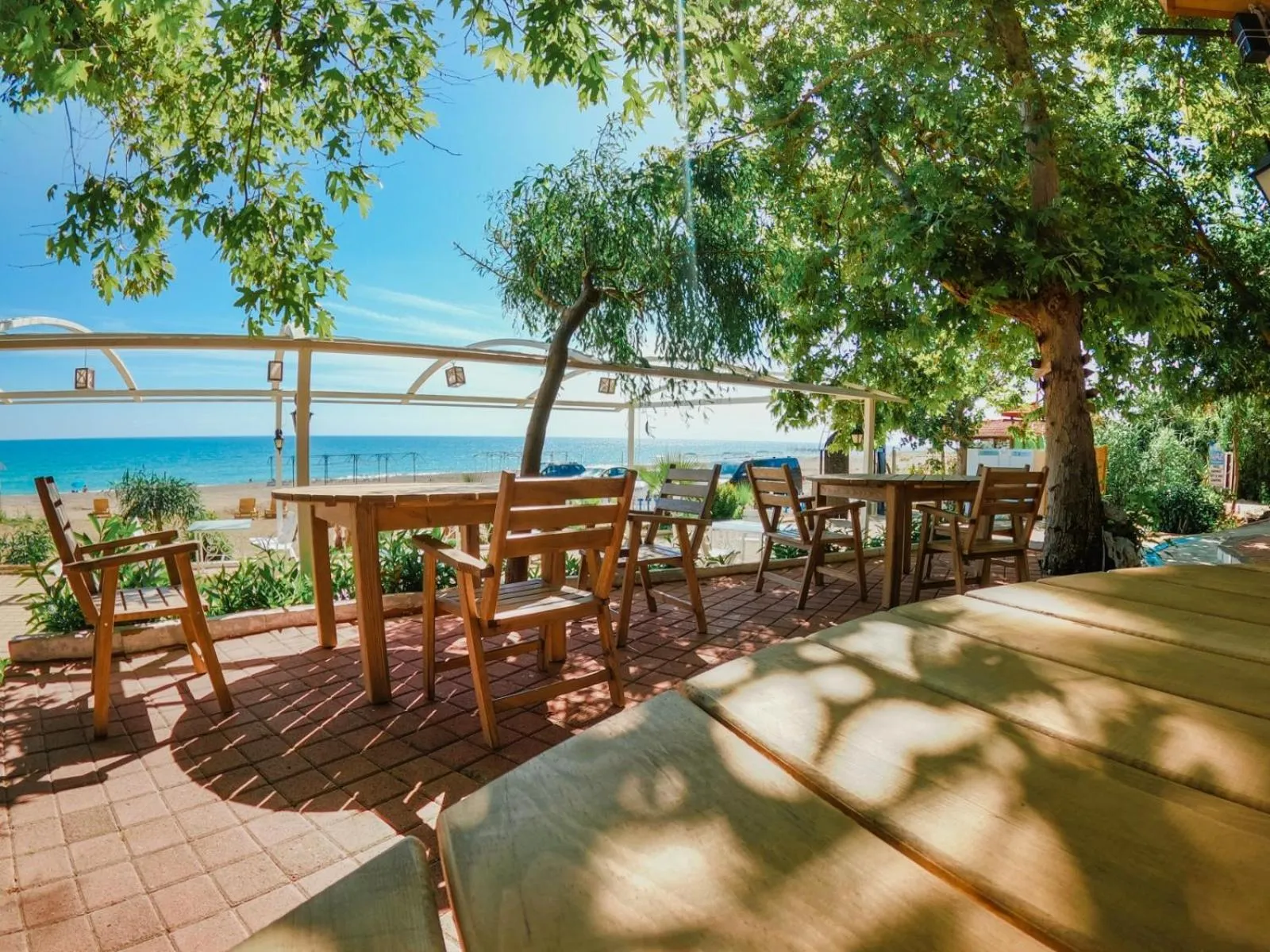 Dog Friendly Hotel $Kızılot - $Naz Beach Bungalow Hotel