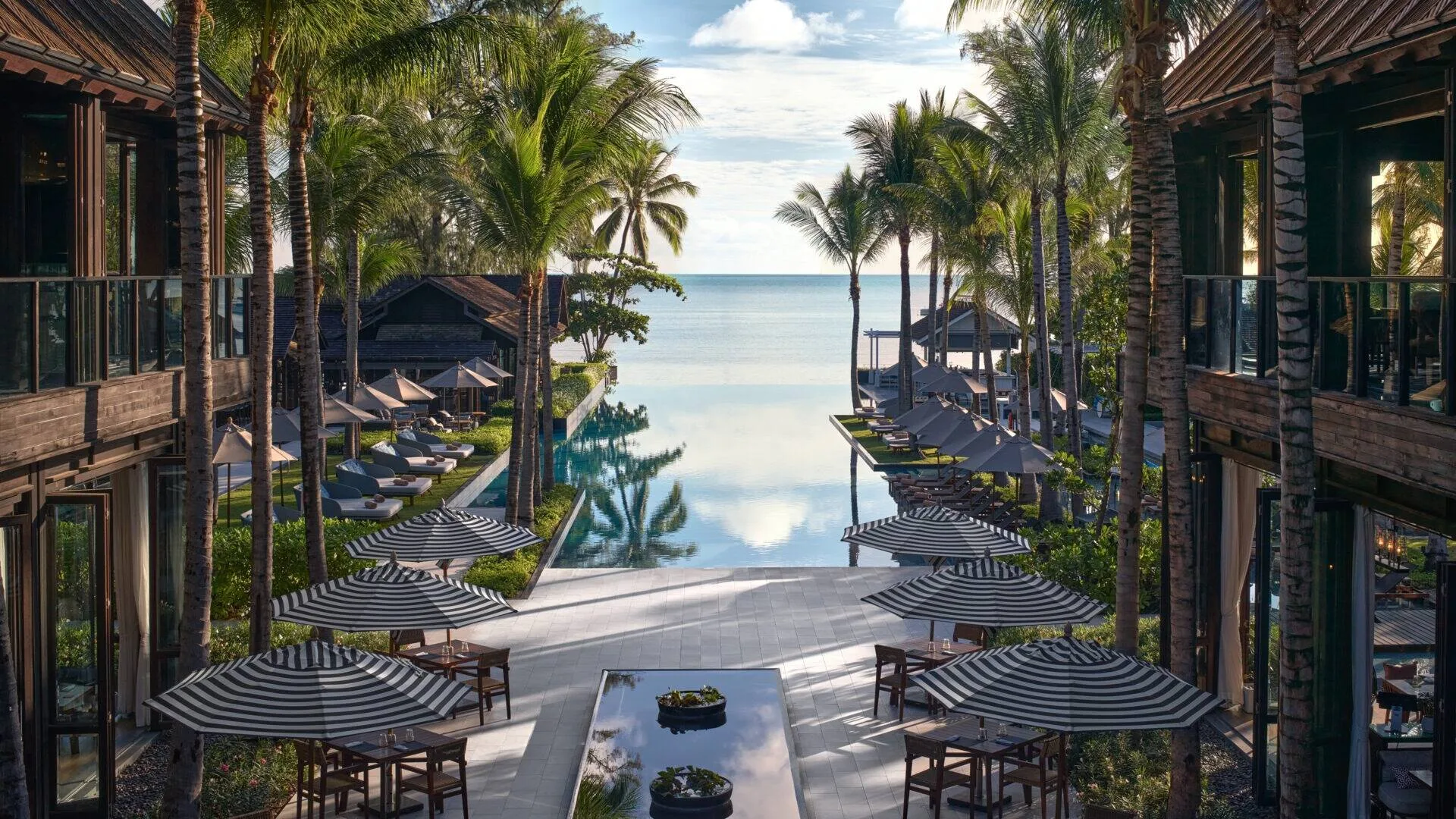 Kimpton Kitalay Samui interior