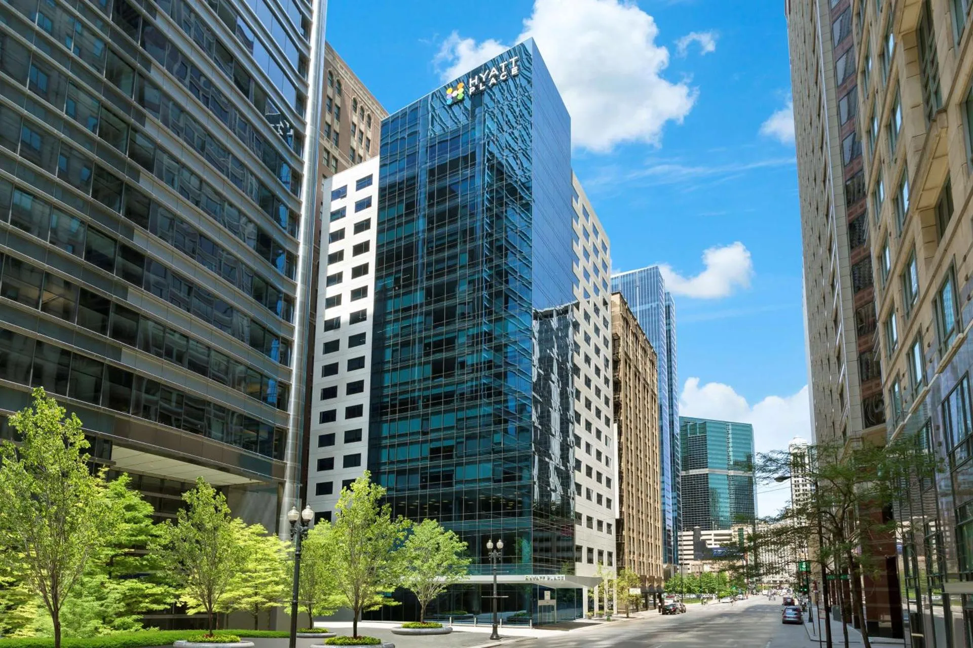 Dog Friendly Hotel $Chicago - $Hyatt Place Chicago/Downtown - The Loop
