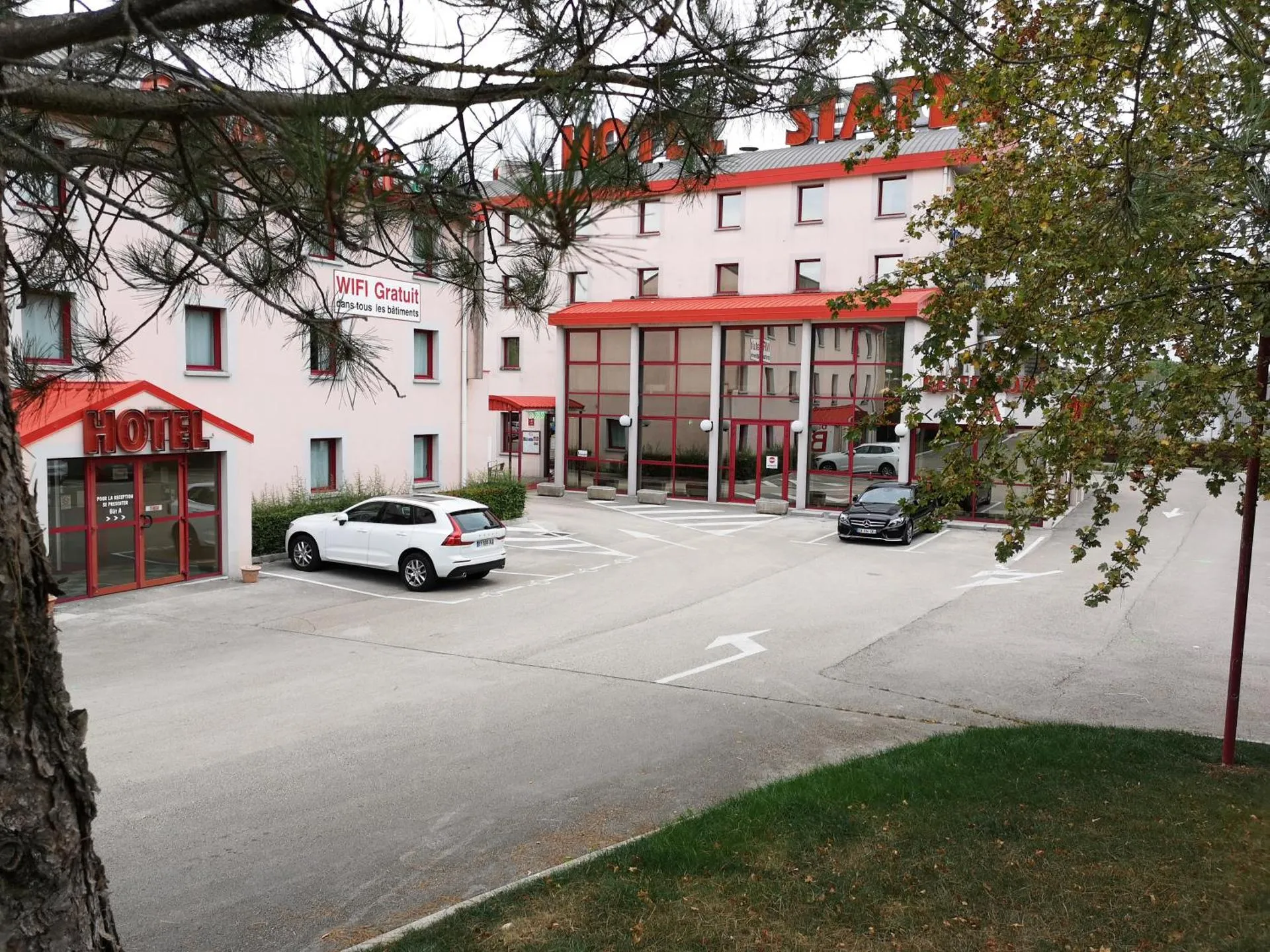 Hotel Restaurant Siatel Chateaufarine