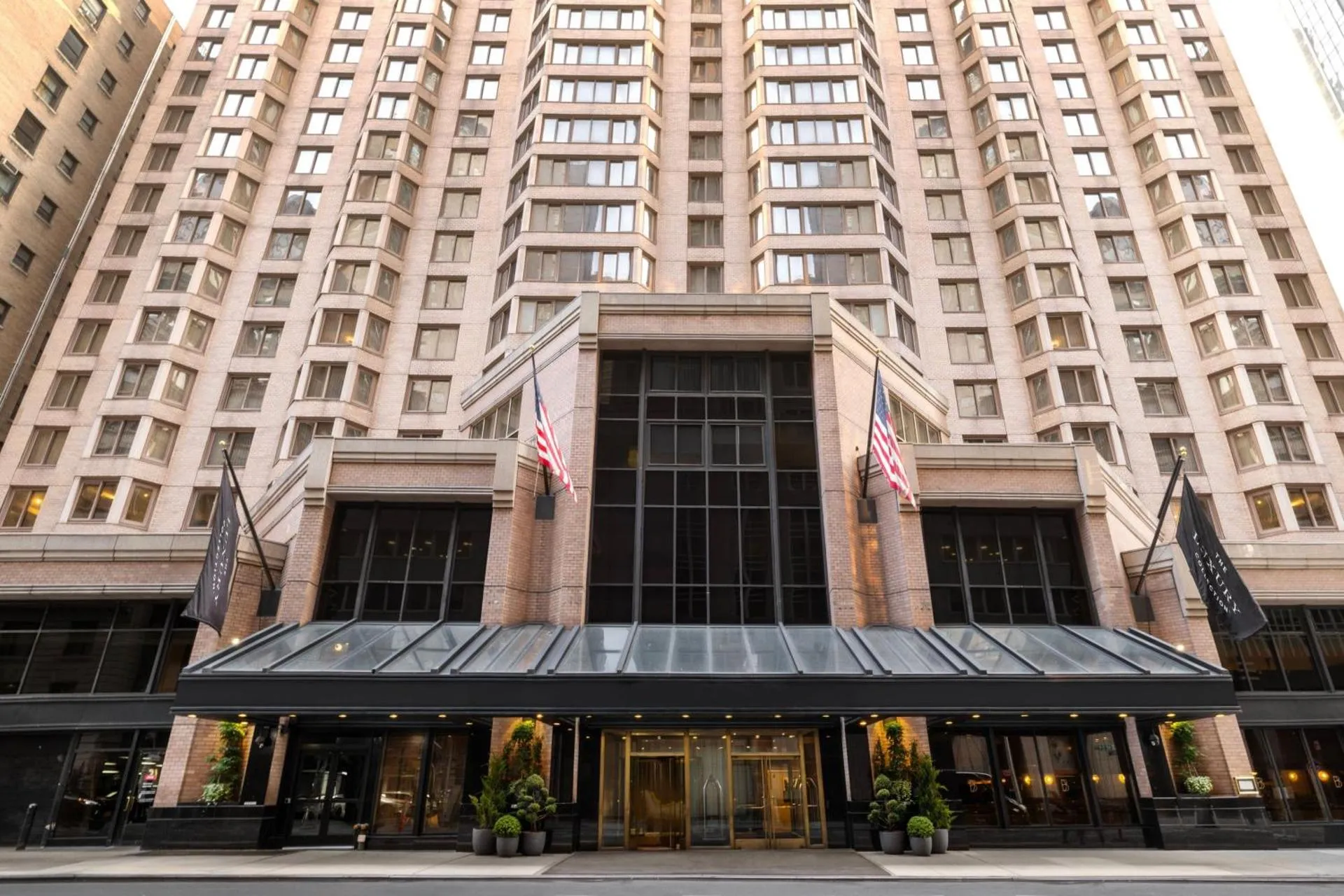 Dog Friendly Hotel $New York - $Conrad New York Midtown