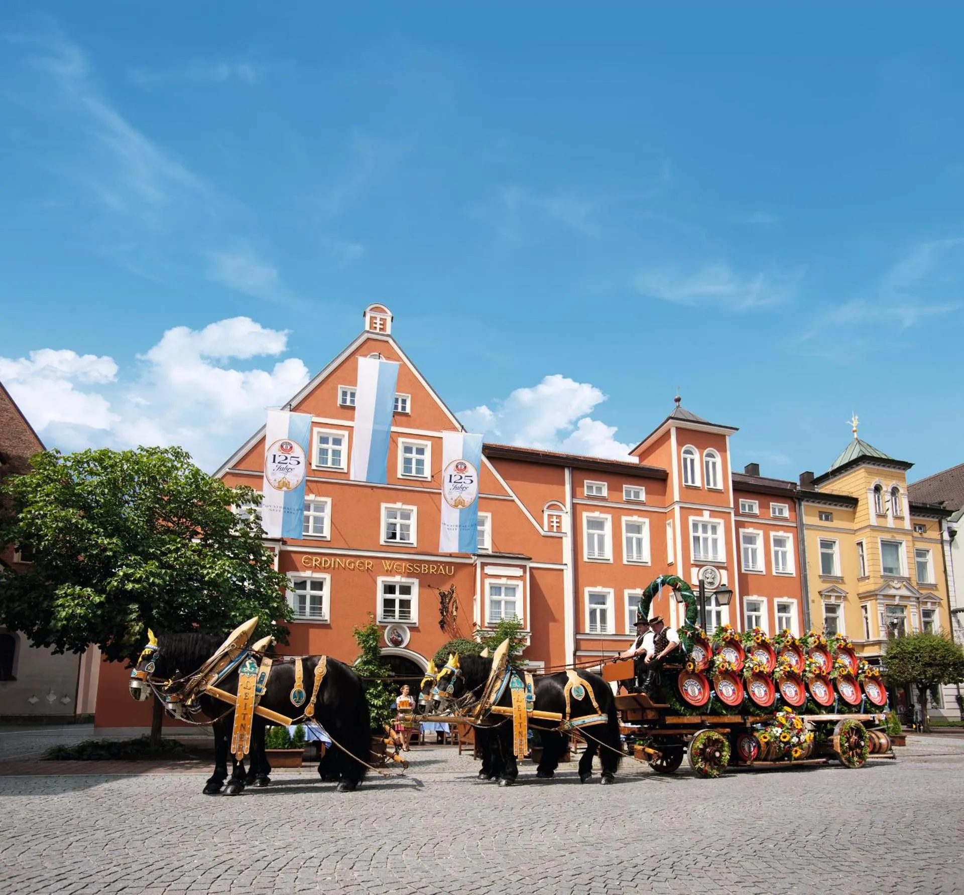 Dog Friendly Hotel $Erding - $Hotel zum ERDINGER Weißbräu