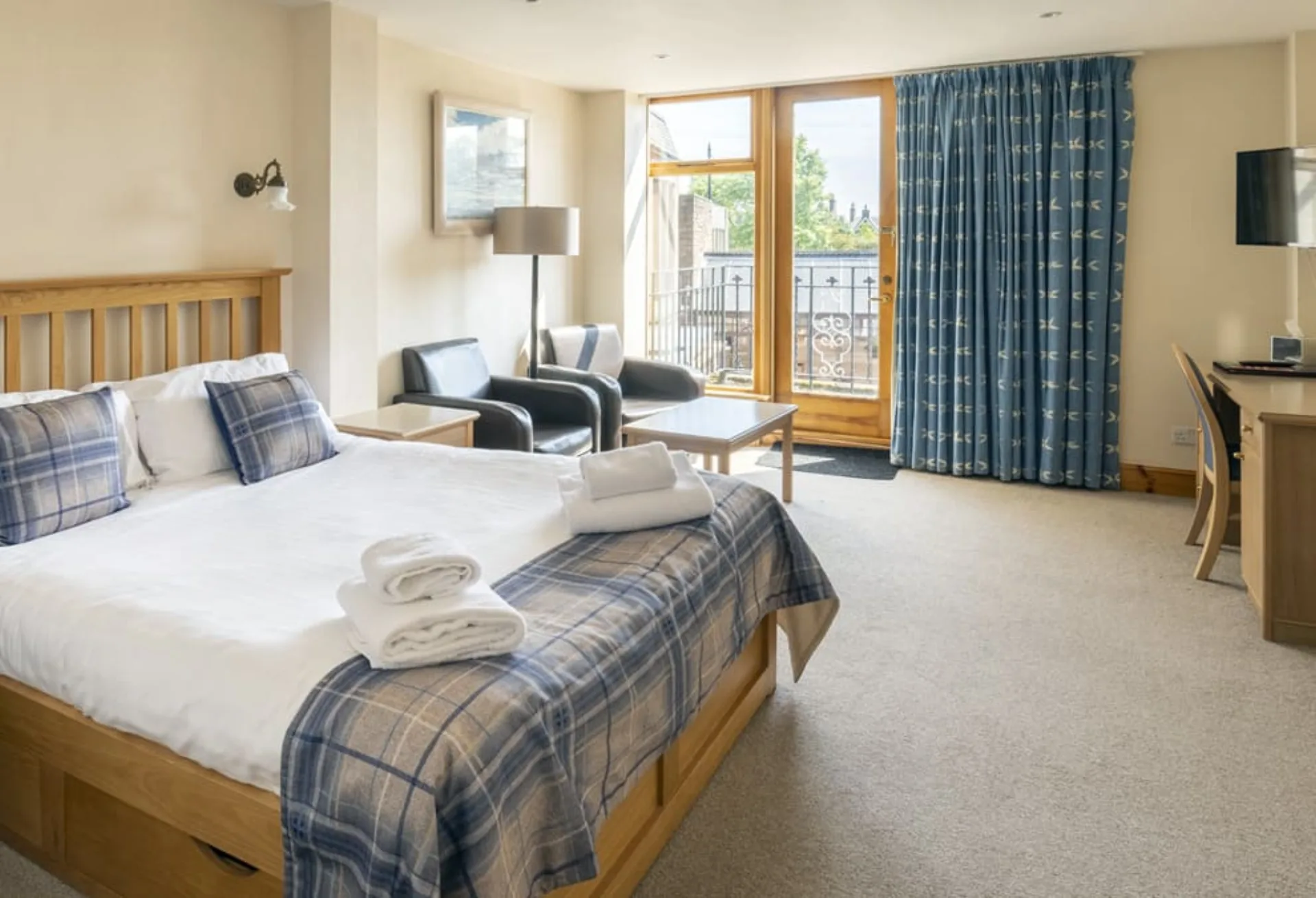 Links Hotel, a dog friendly hotel in Montrose