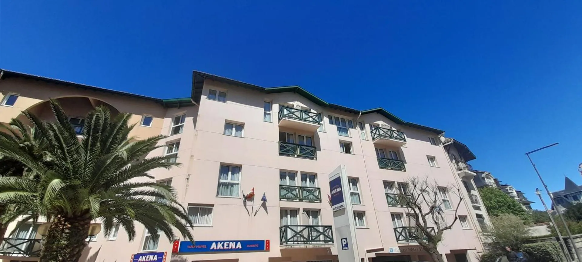 Dog Friendly Hotel $Biarritz - $Escale Oceania Biarritz