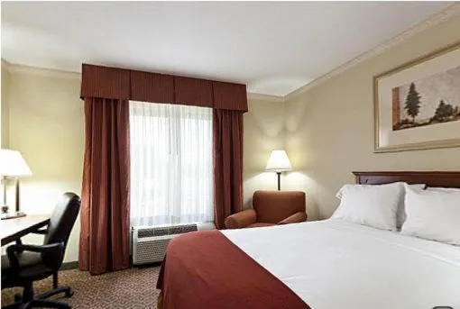 Holiday Inn Express Breaux Bridge, an IHG Hotel