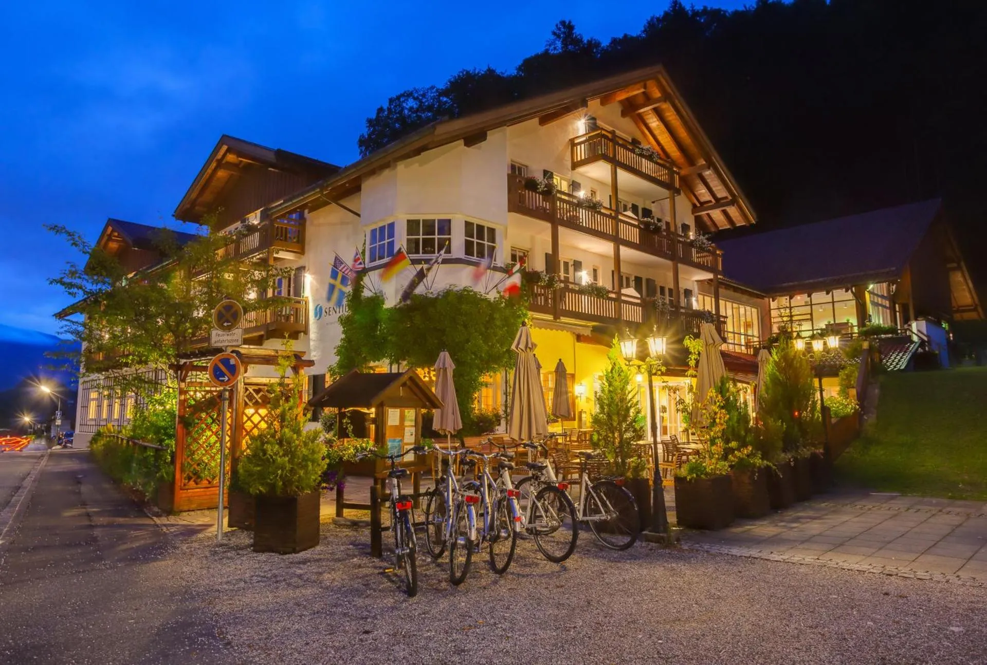 Dog Friendly Hotel $Grainau - $Berghotel Hammersbach