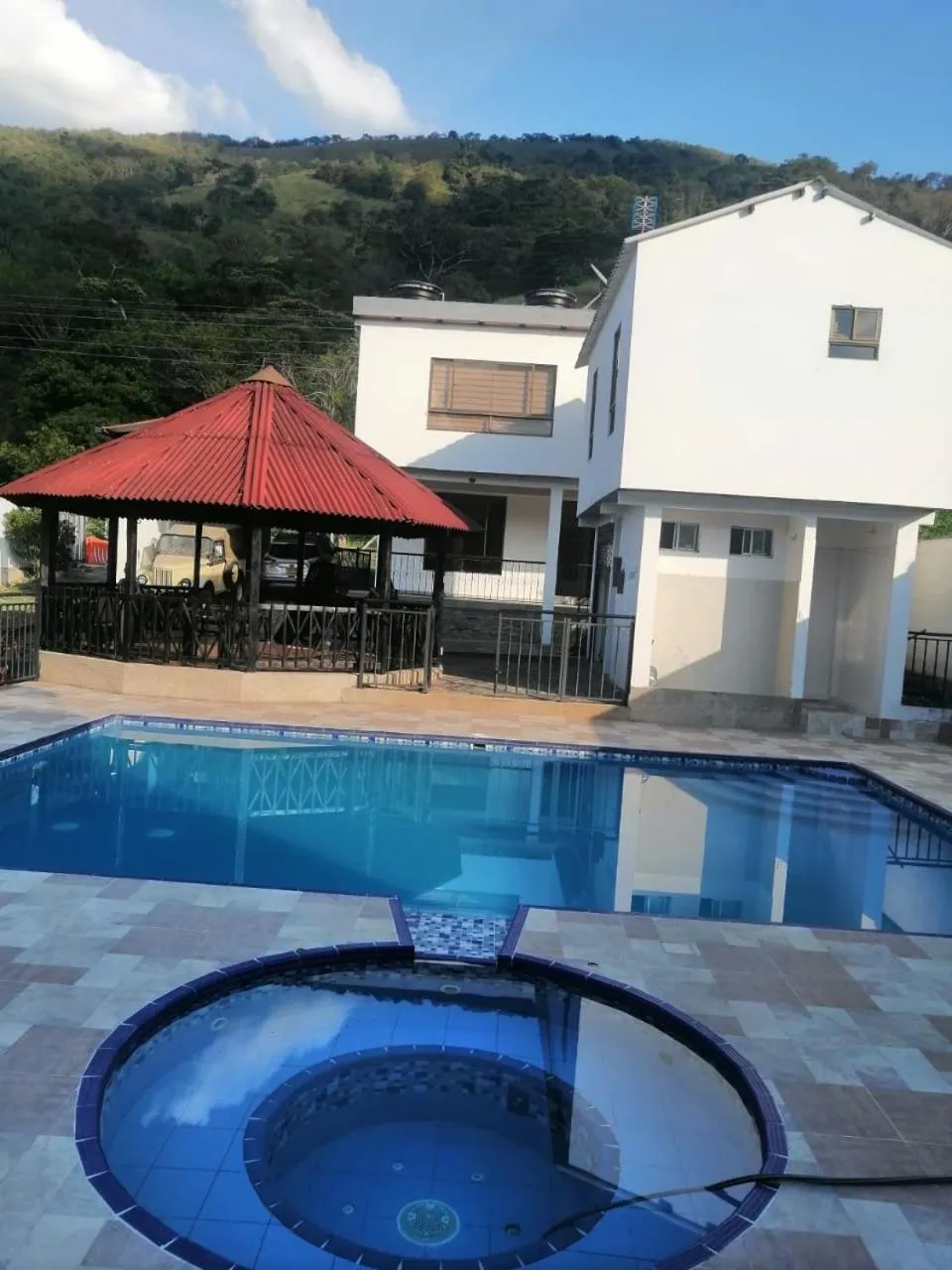 Naru Altos del pedregal *