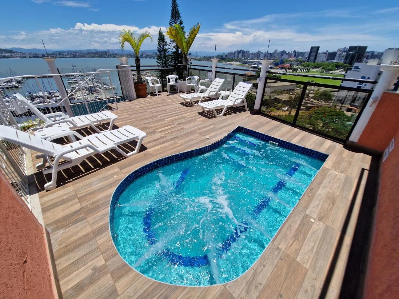 Dog Friendly Hotel $Florianópolis - $HOTEL DAIFA