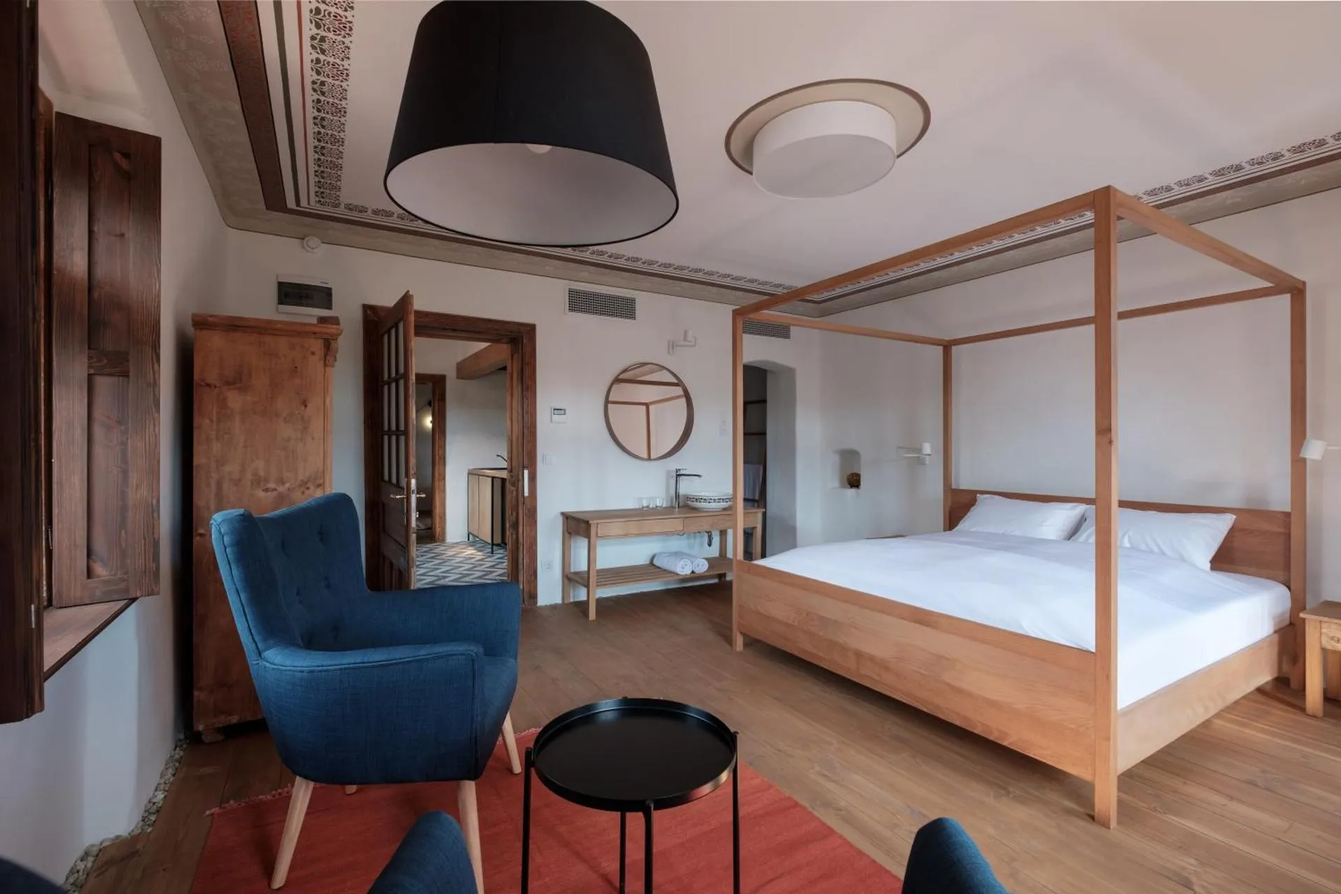 Almalomb Apartman