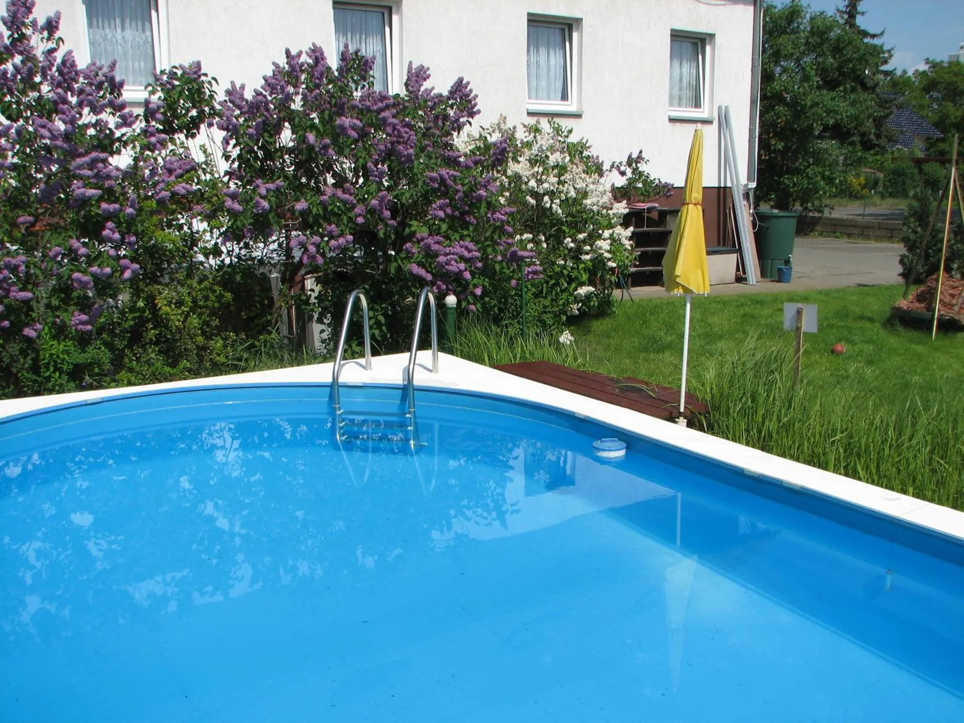 Dog Friendly Hotel $Berlin - $Hotel-Pension Lydia
