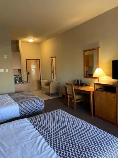 Dog Friendly Hotel $Rimbey - $Canalta Rimbey
