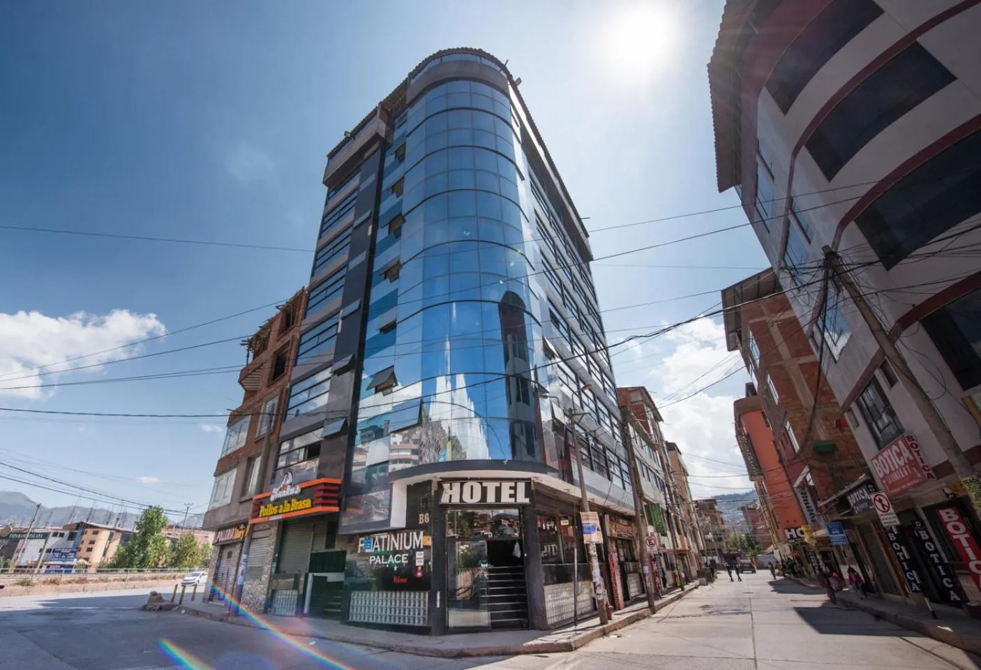 Ayenda Platinum Palace