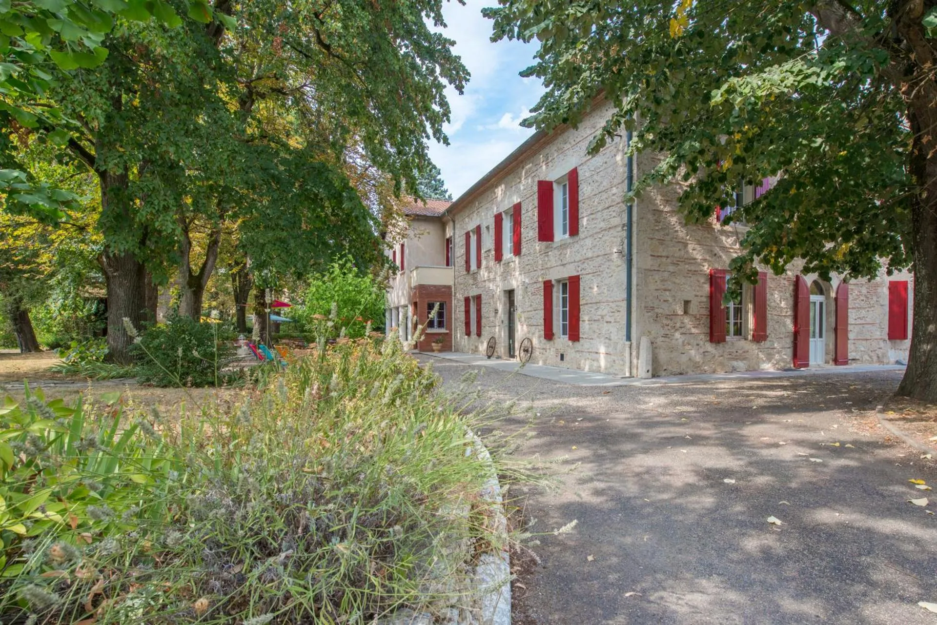 Dog Friendly Hotel $Brax - $Au Colombier du Touron