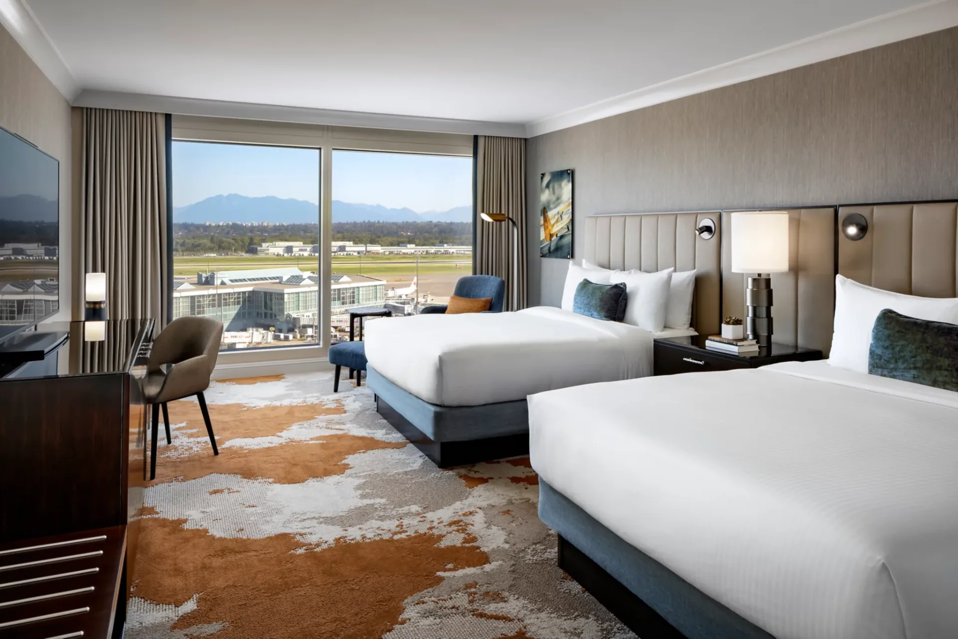Fairmont Vancouver Airport interior