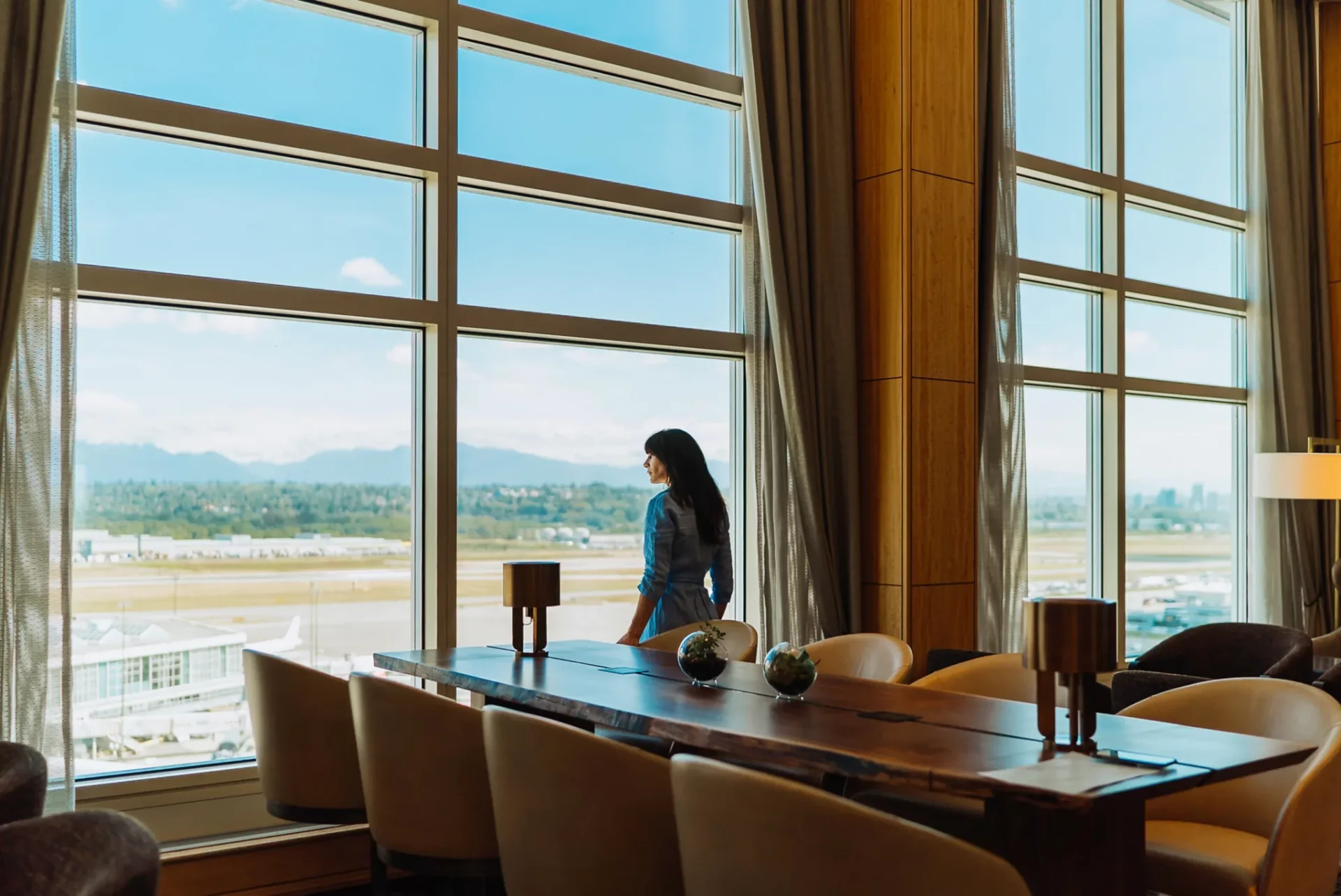 Fairmont Vancouver Airport interior