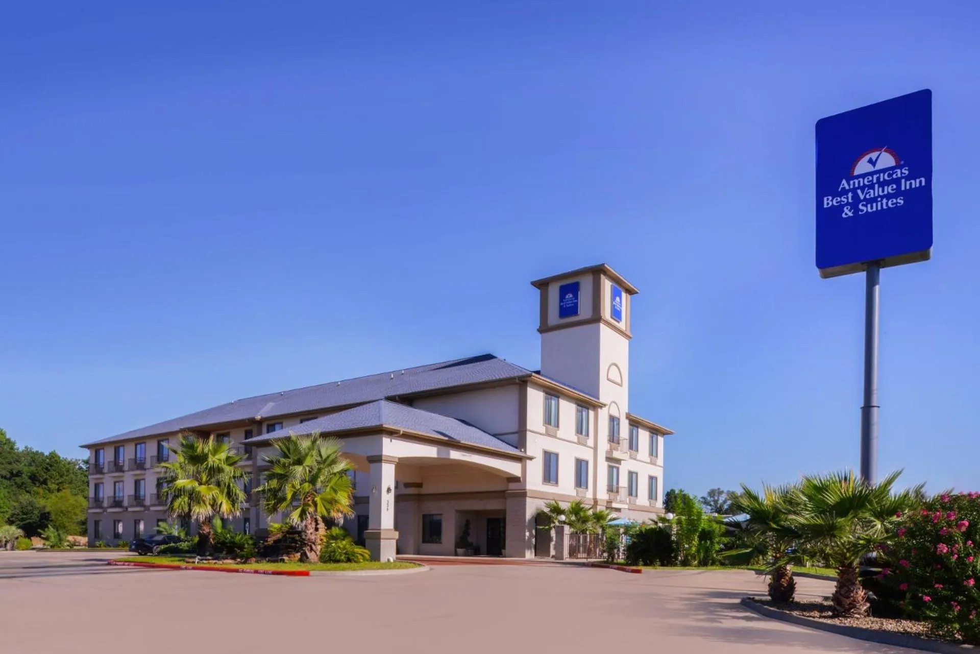 Dog Friendly Hotel $Livingston - $Americas Best Value Inn & Suites-Livingston