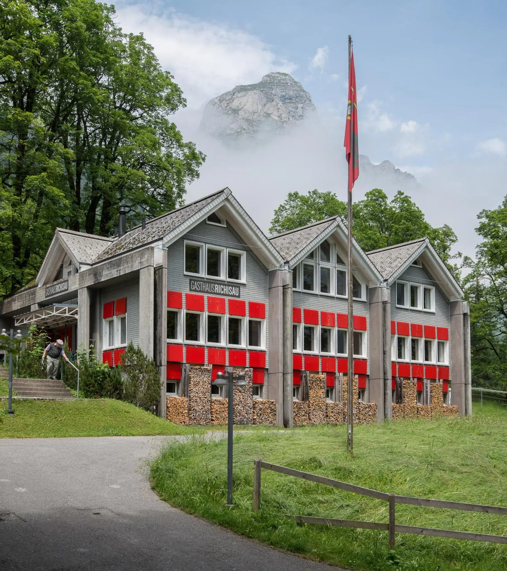 Dog Friendly Hotel $Richisau - $Gasthaus Richisau Glarus Klöntal