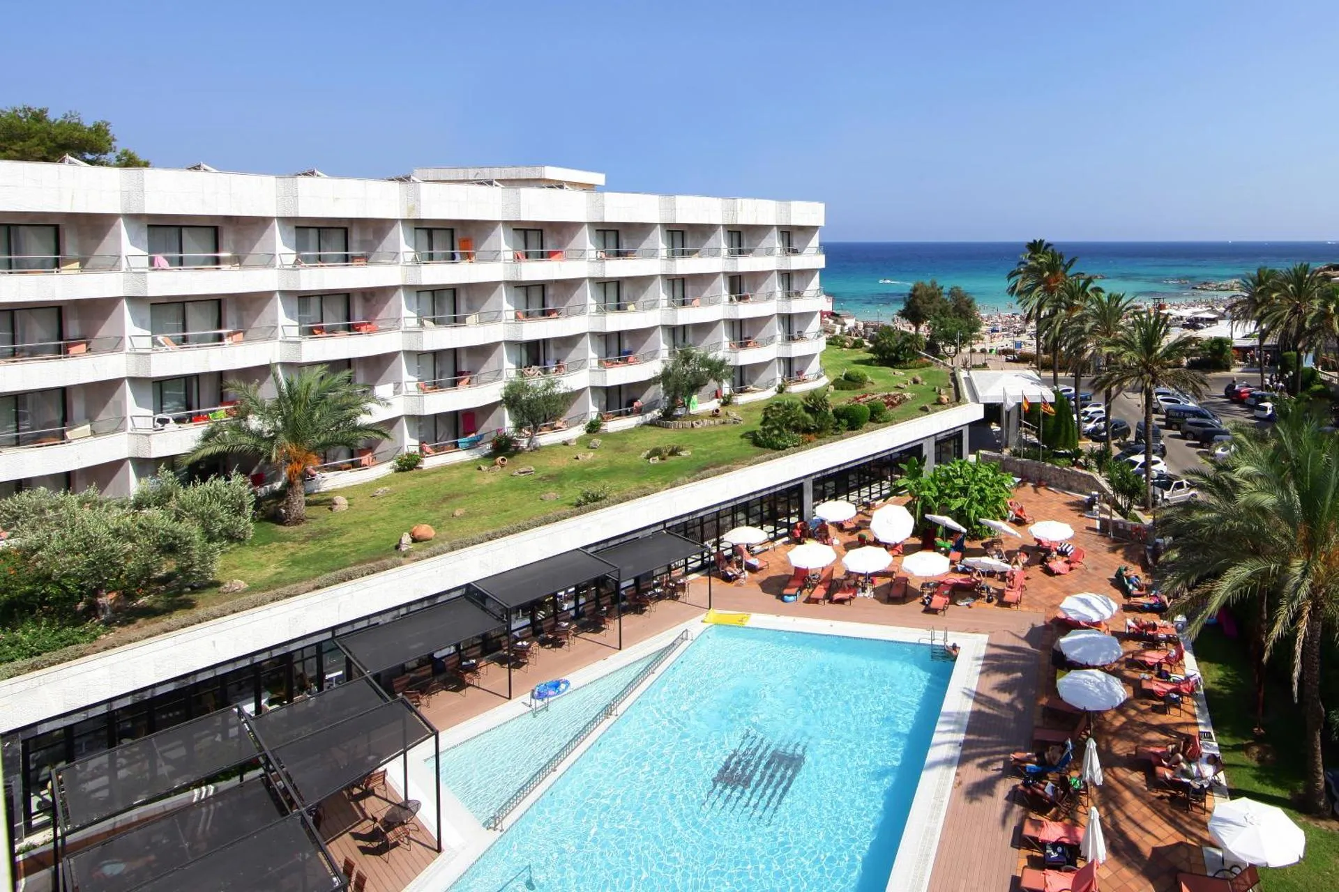 Dog Friendly Hotel $Cala Ratjada - $Serrano Palace