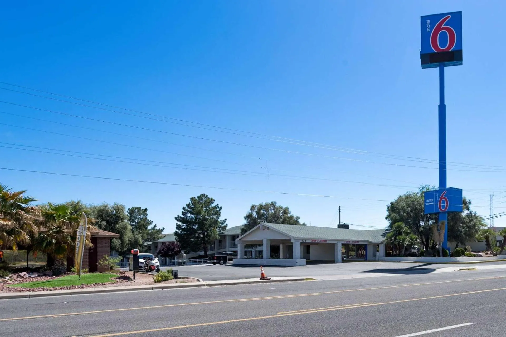 Motel 6-Kingman, AZ - Route 66 West