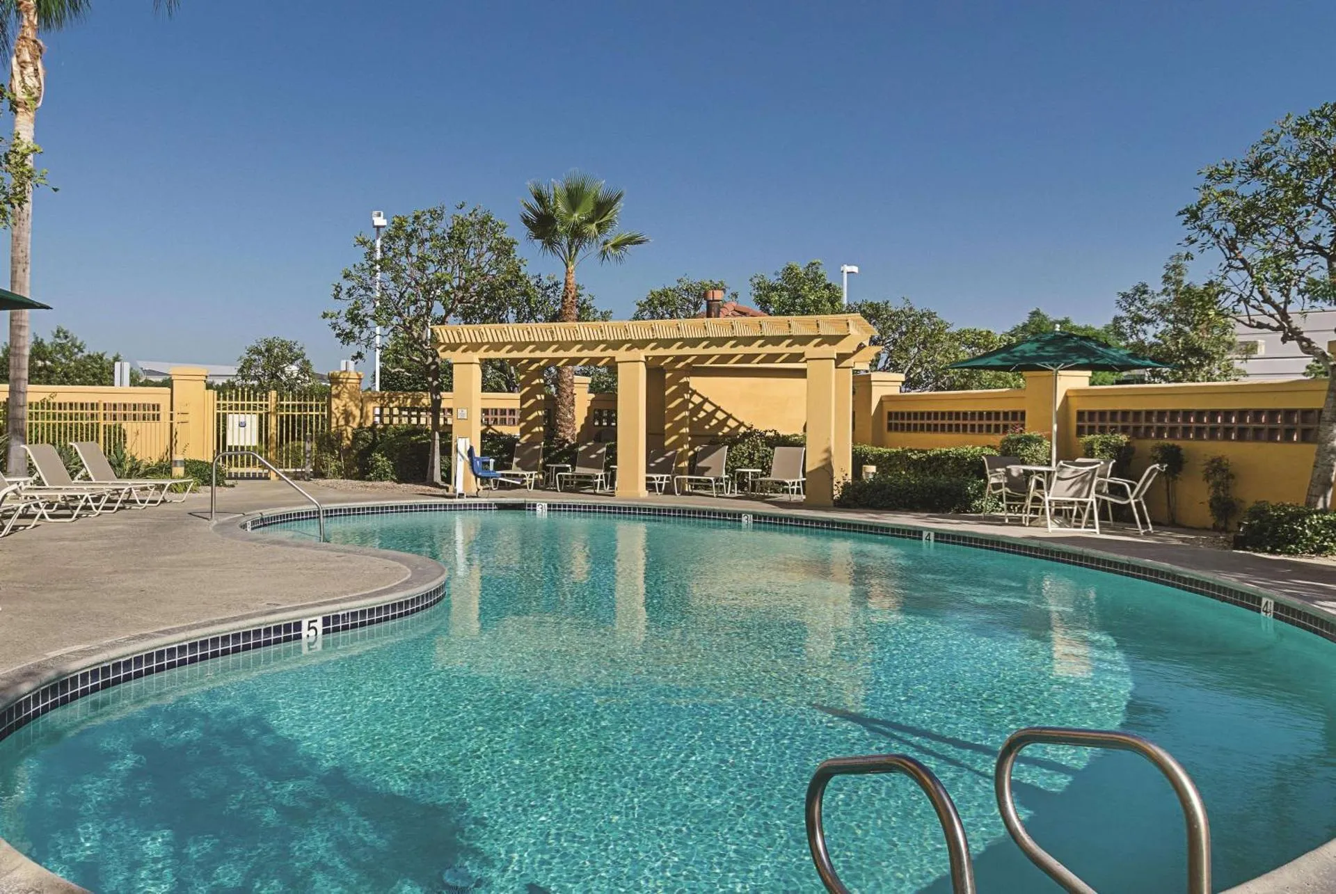 La Quinta by Wyndham Ontario Airport