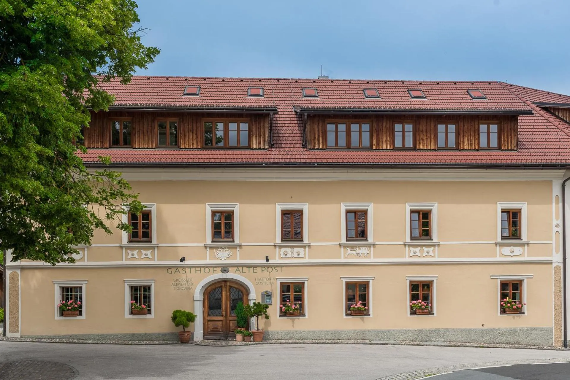 Dog Friendly Hotel $Feistritz an der Gail - $Alte Post