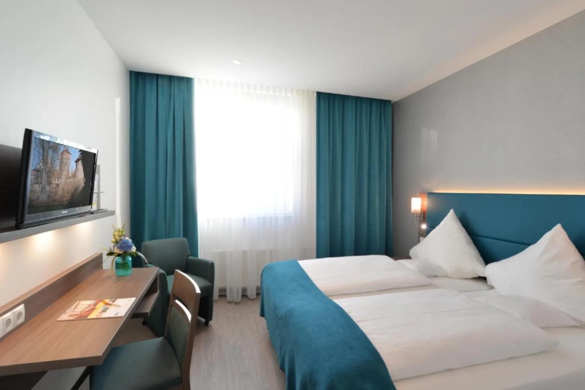 Ringhotel Loew's Merkur interior