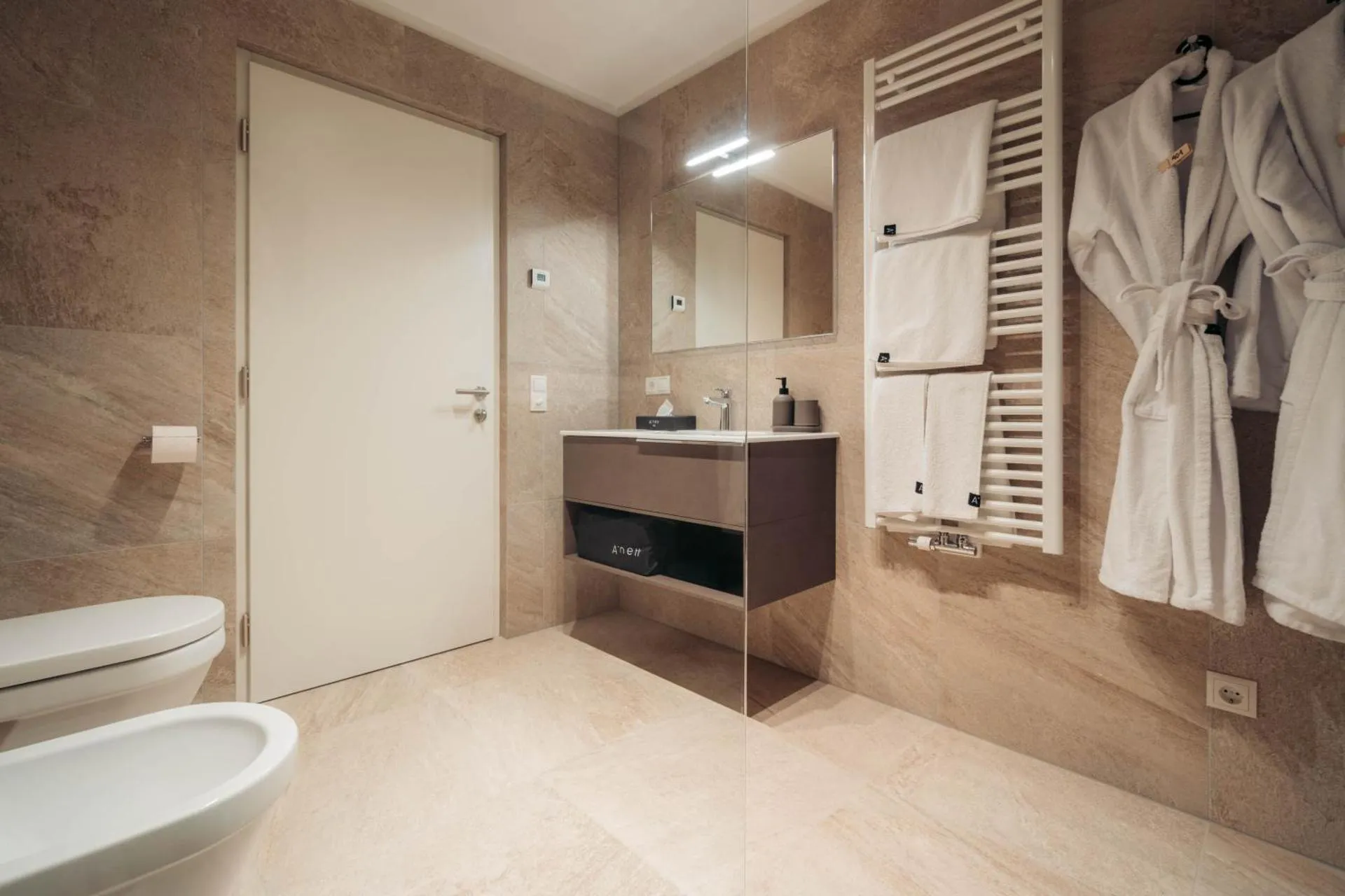 Anett hotel