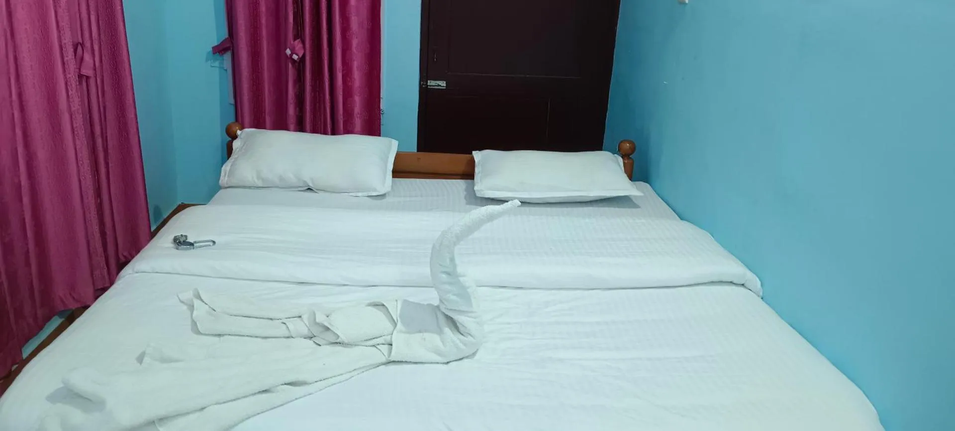 THENKUMARI HOTEL AND ROOMS