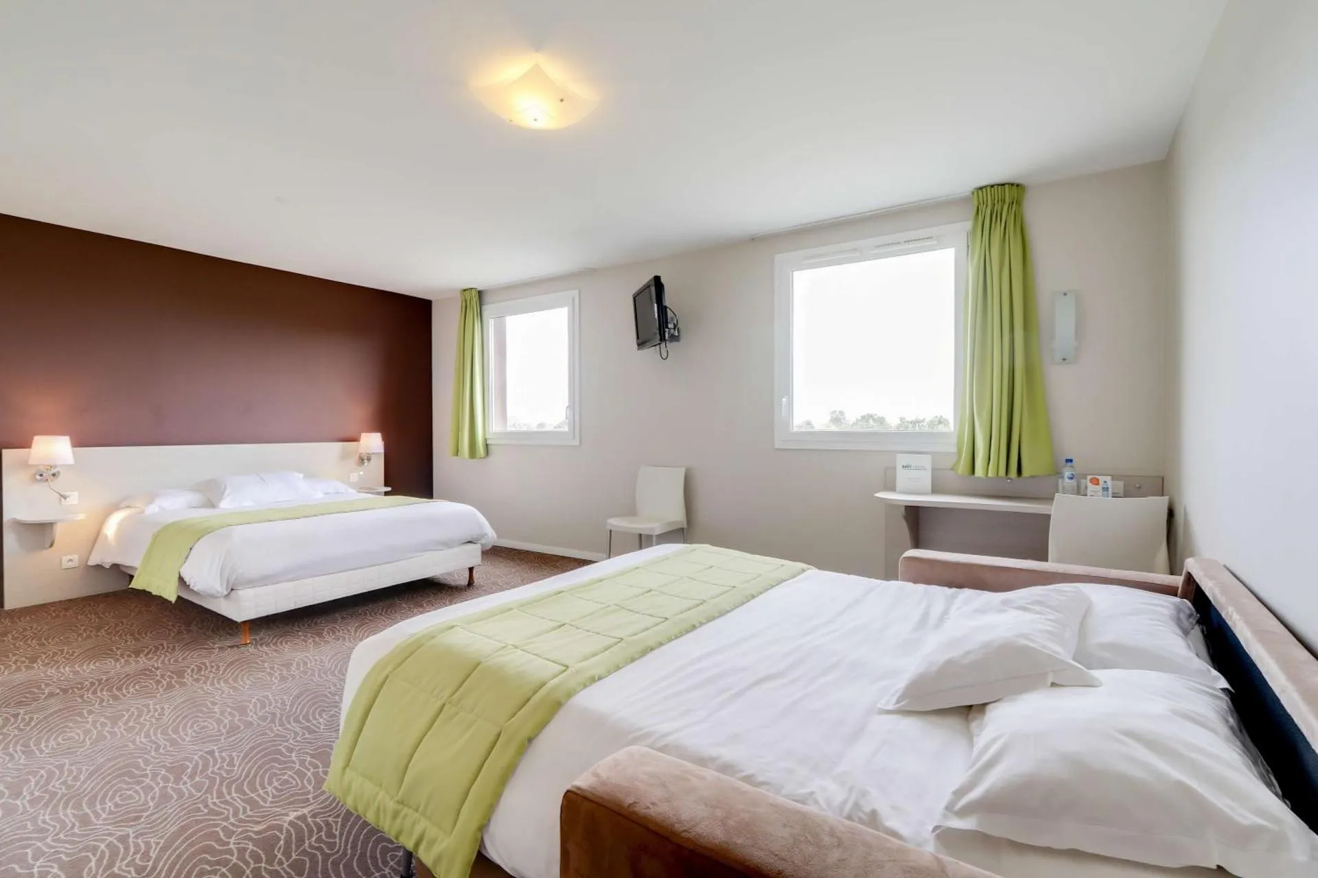 Brit Hotel L'adresse