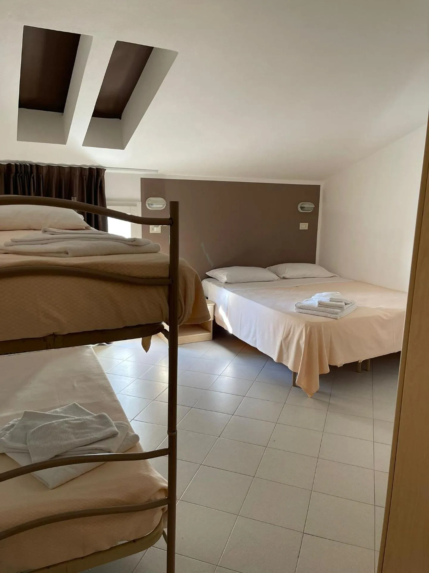 Hotel Ideal New 2022