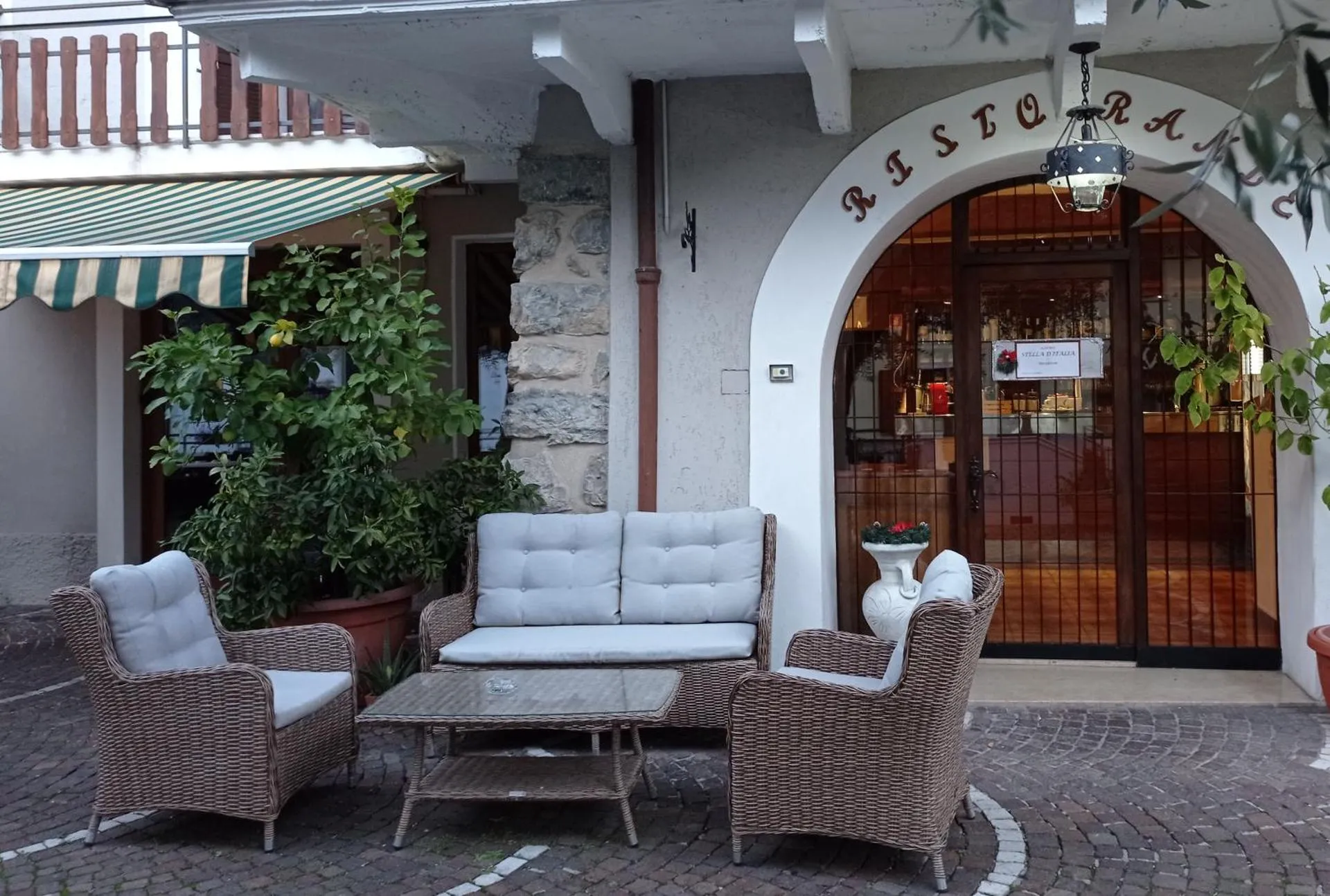 Dog Friendly Hotel $Tenno - $Albergo Stella D'Italia