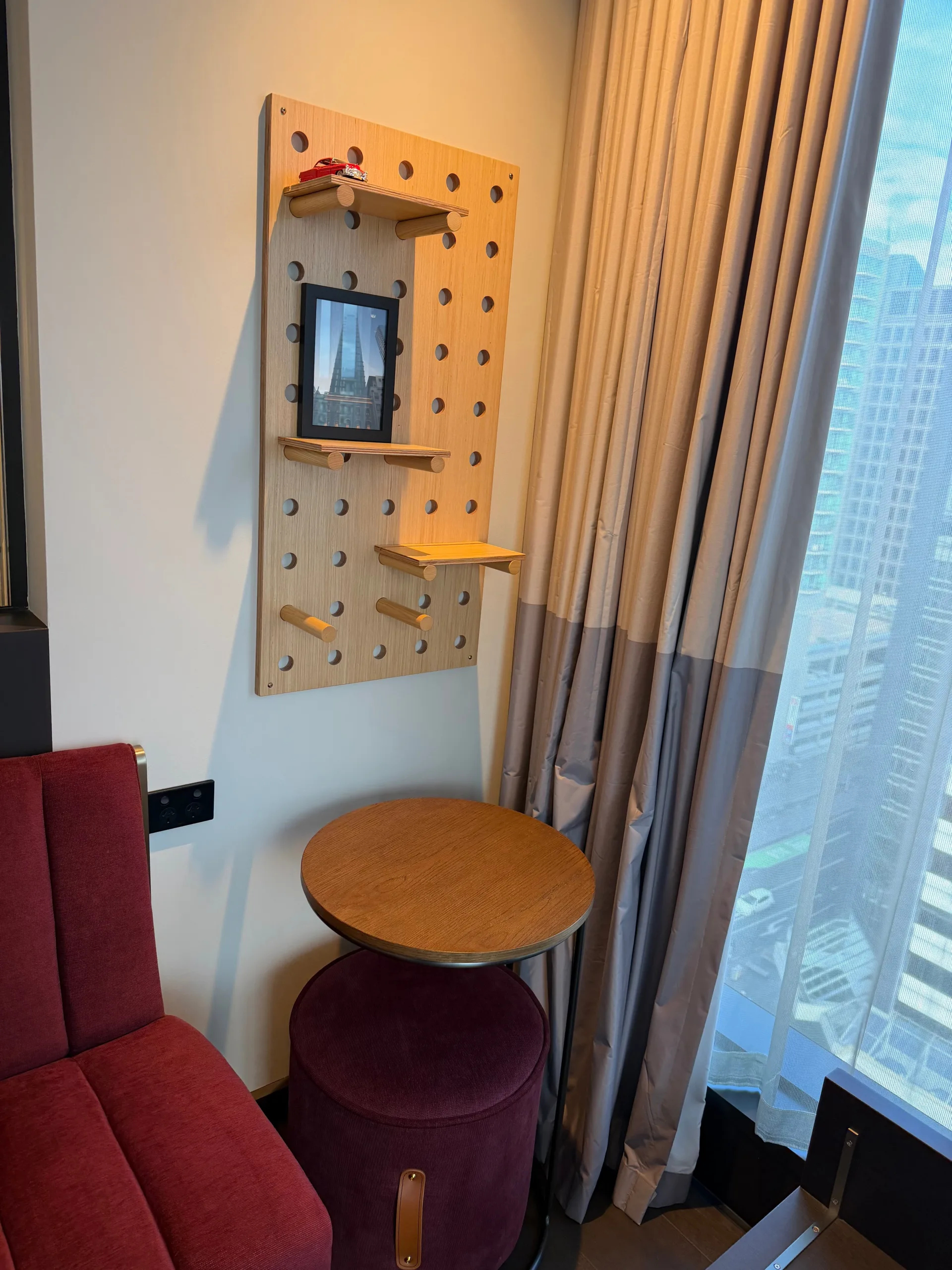Hotel Indigo Auckland interior