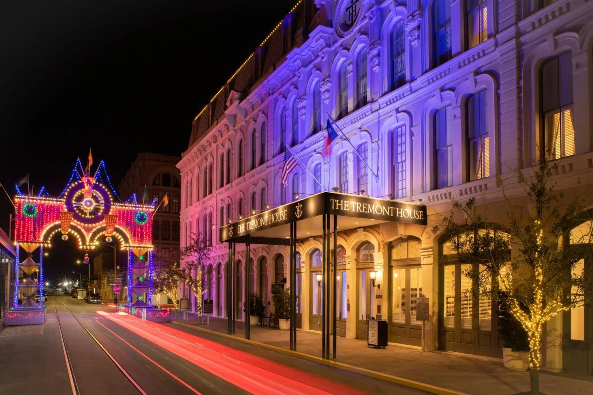 Dog Friendly Hotel $Galveston - $The Tremont House, Galveston, a Tribute Portfolio Hotel