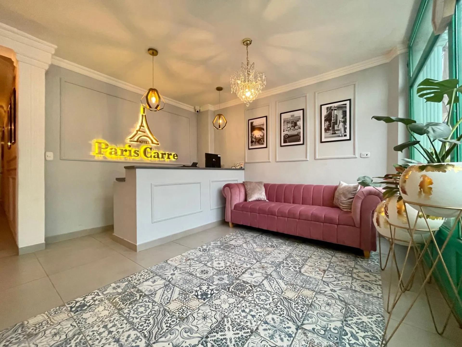 Hotel Paris