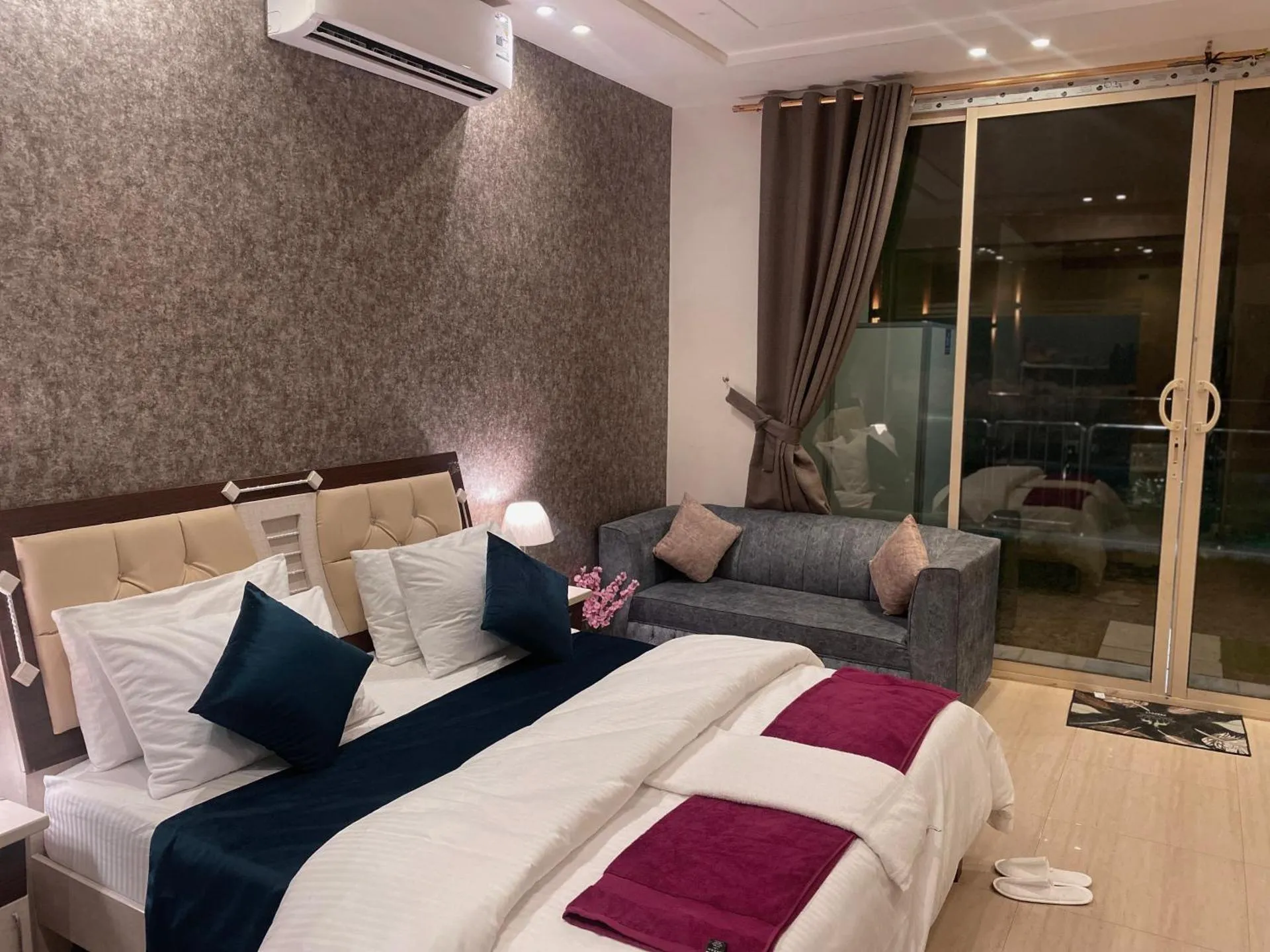 منتجعات وشاليهات اريا Aria Resorts and Chalets
