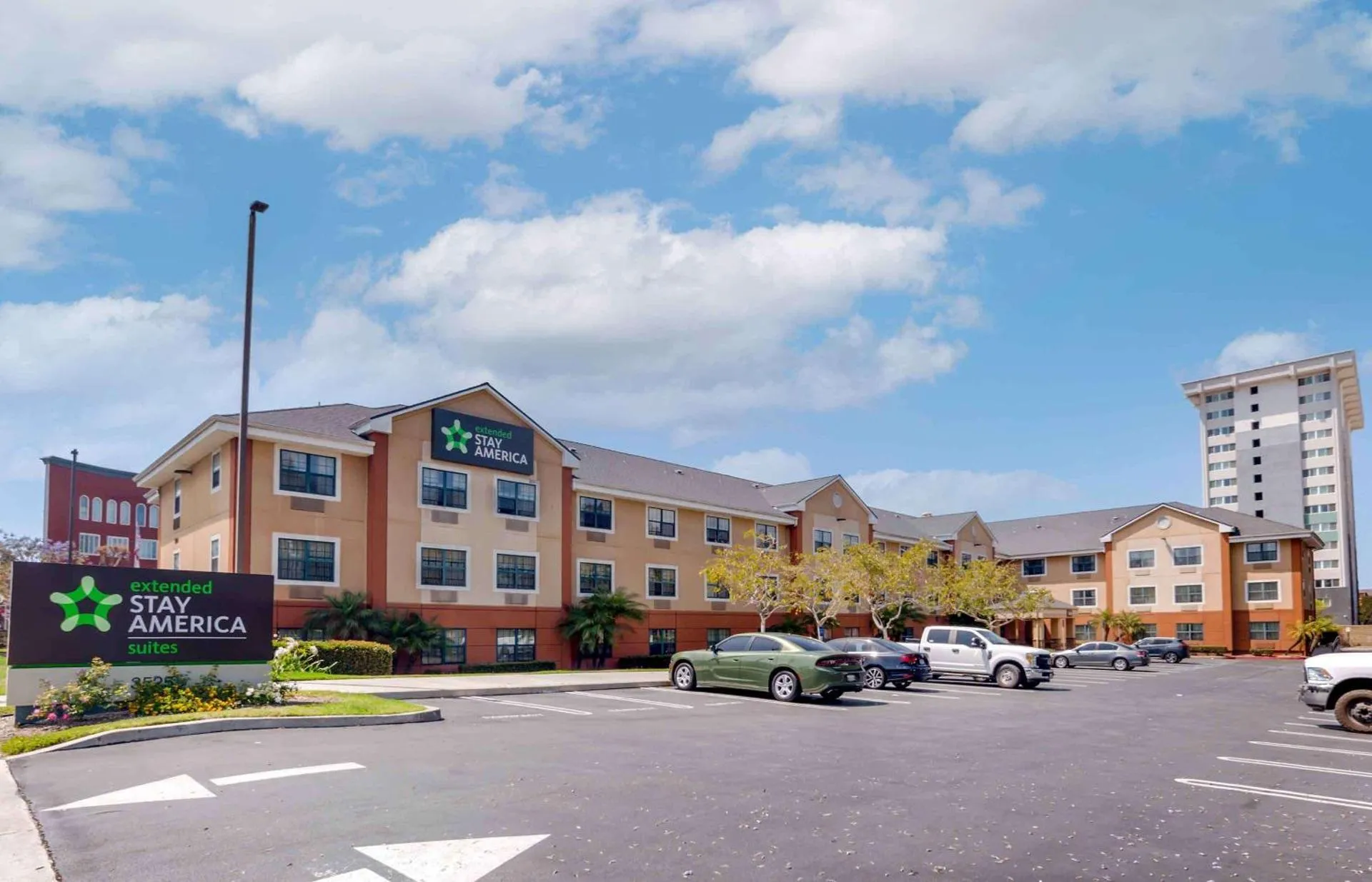 Dog Friendly Hotel $Torrance - $Extended Stay America Suites - Los Angeles - Torrance Blvd