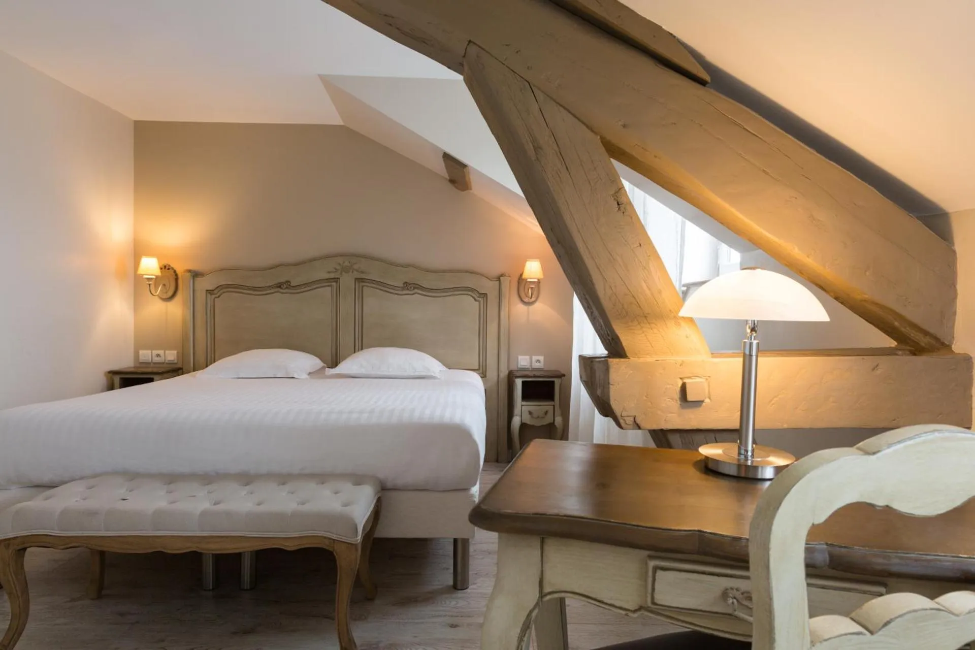 The Originals Boutique, Hôtel Les Poèmes de Chartres (Inter-Hotel)